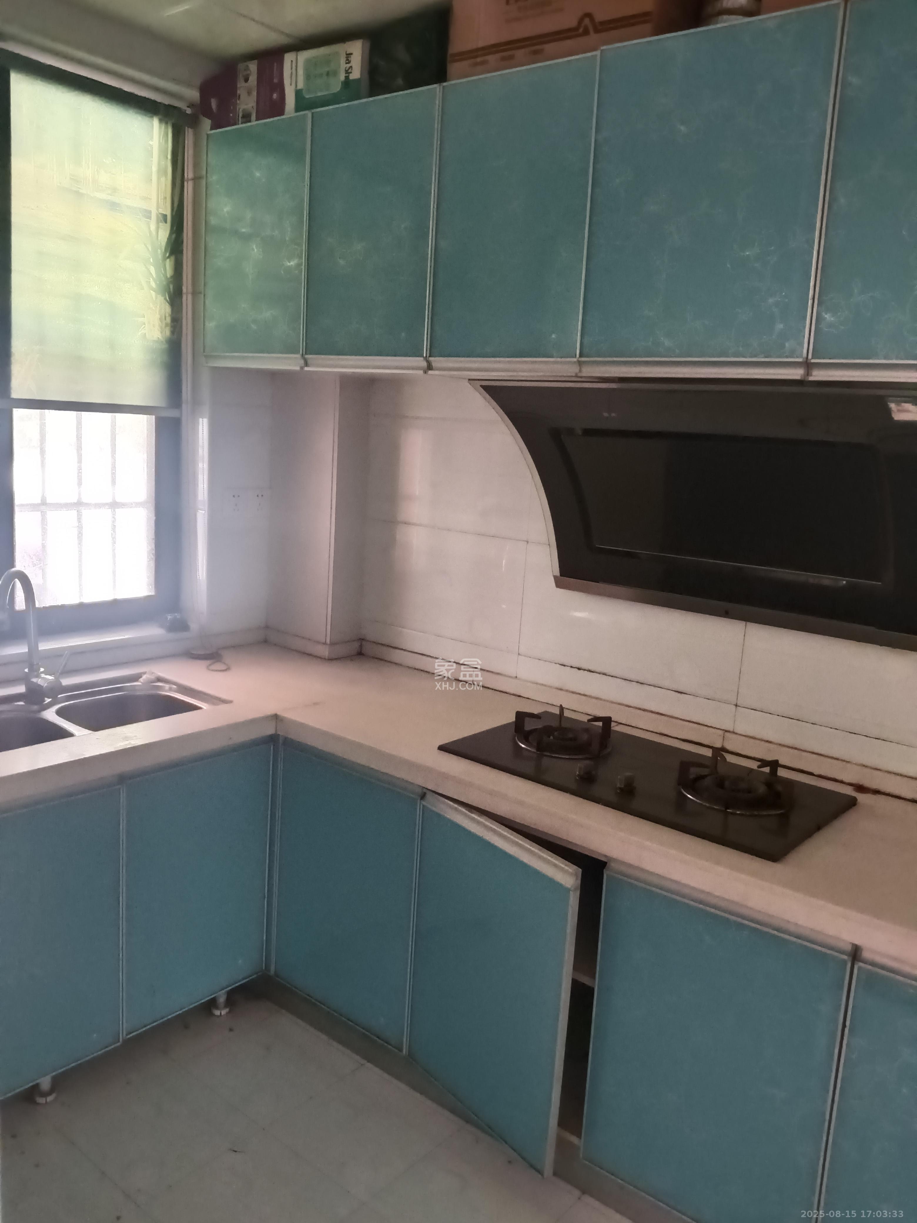 中鼎江岸花城 2室2厅1卫 1200.0元/月 中鼎江岸花城 2室2厅1卫 1200.0元/月室内图