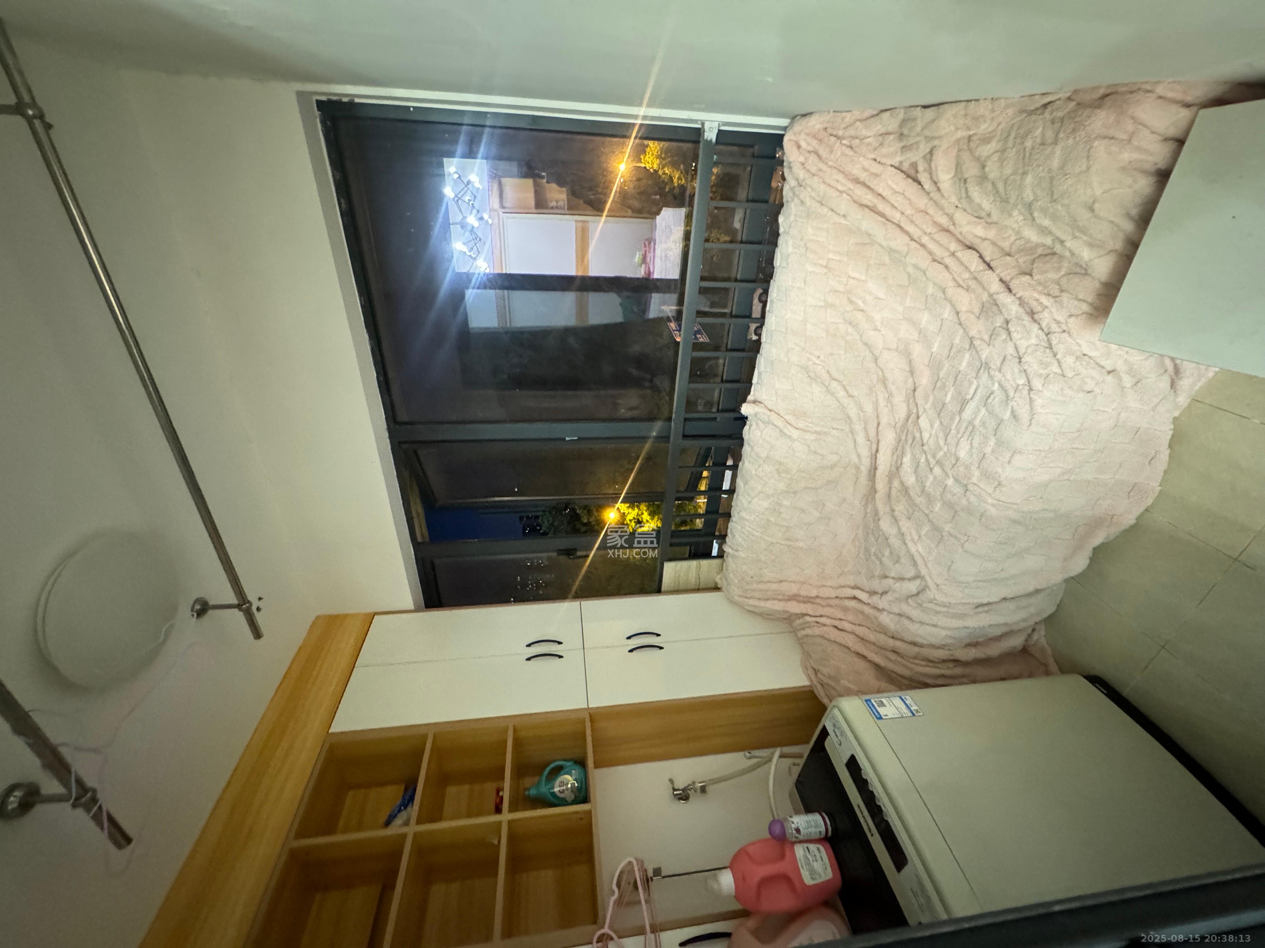 荣泰广场  1室1厅1卫    1550.0元/月室内图