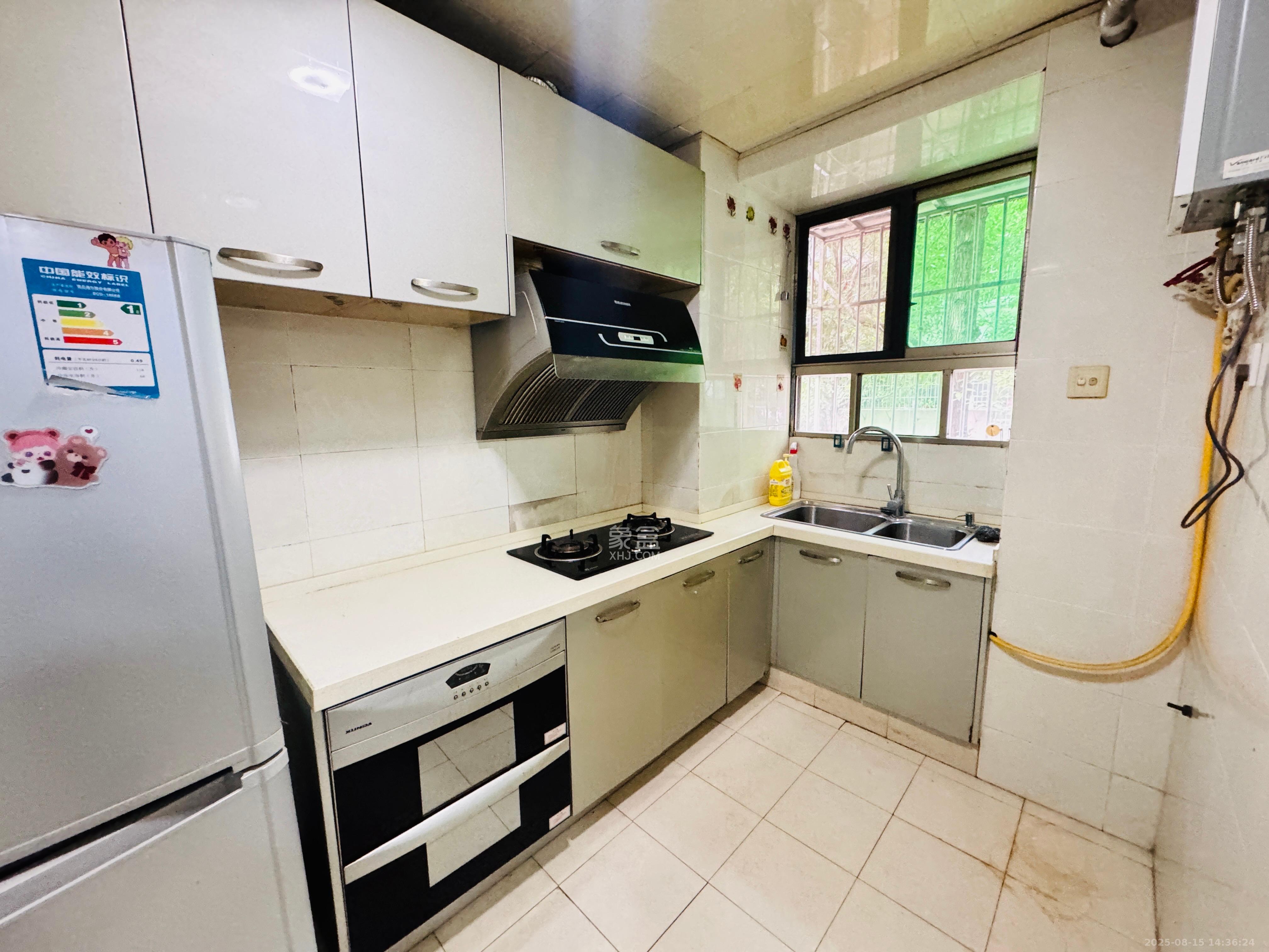 天剑社区(湖南省水利水电一公司宿舍) 2室1厅1卫 2400.0元/月 天剑社区(湖南省水利水电一公司宿舍) 2室1厅1卫 2400.0元/月室内图