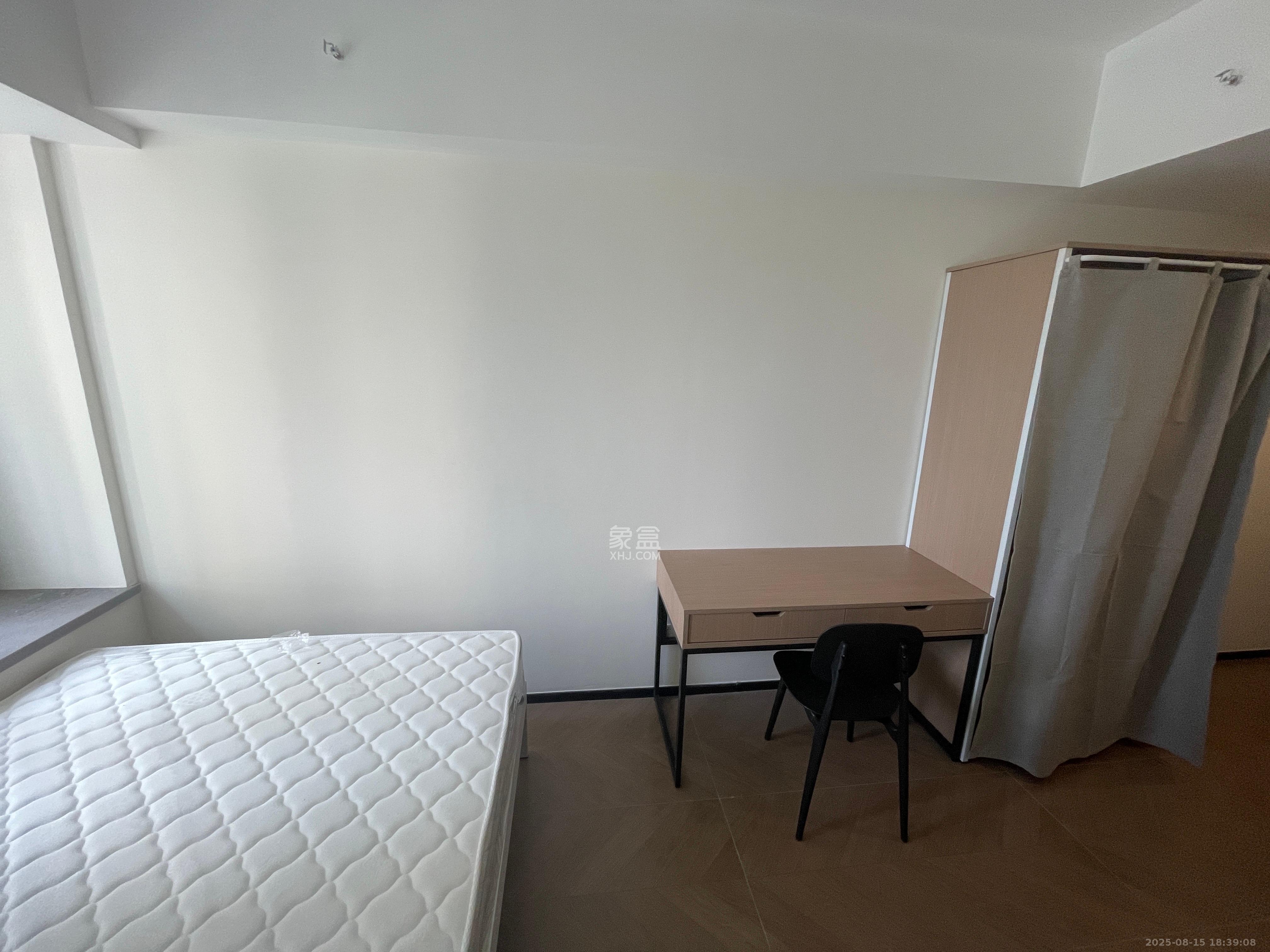 保利海德公园  1室1厅1卫    1650.0元/月户型图