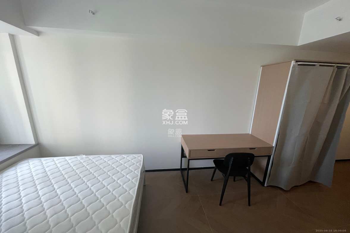 保利海德公园 1室1厅1卫 1650.0元/月 保利海德公园 1室1厅1卫 1650.0元/月户型图