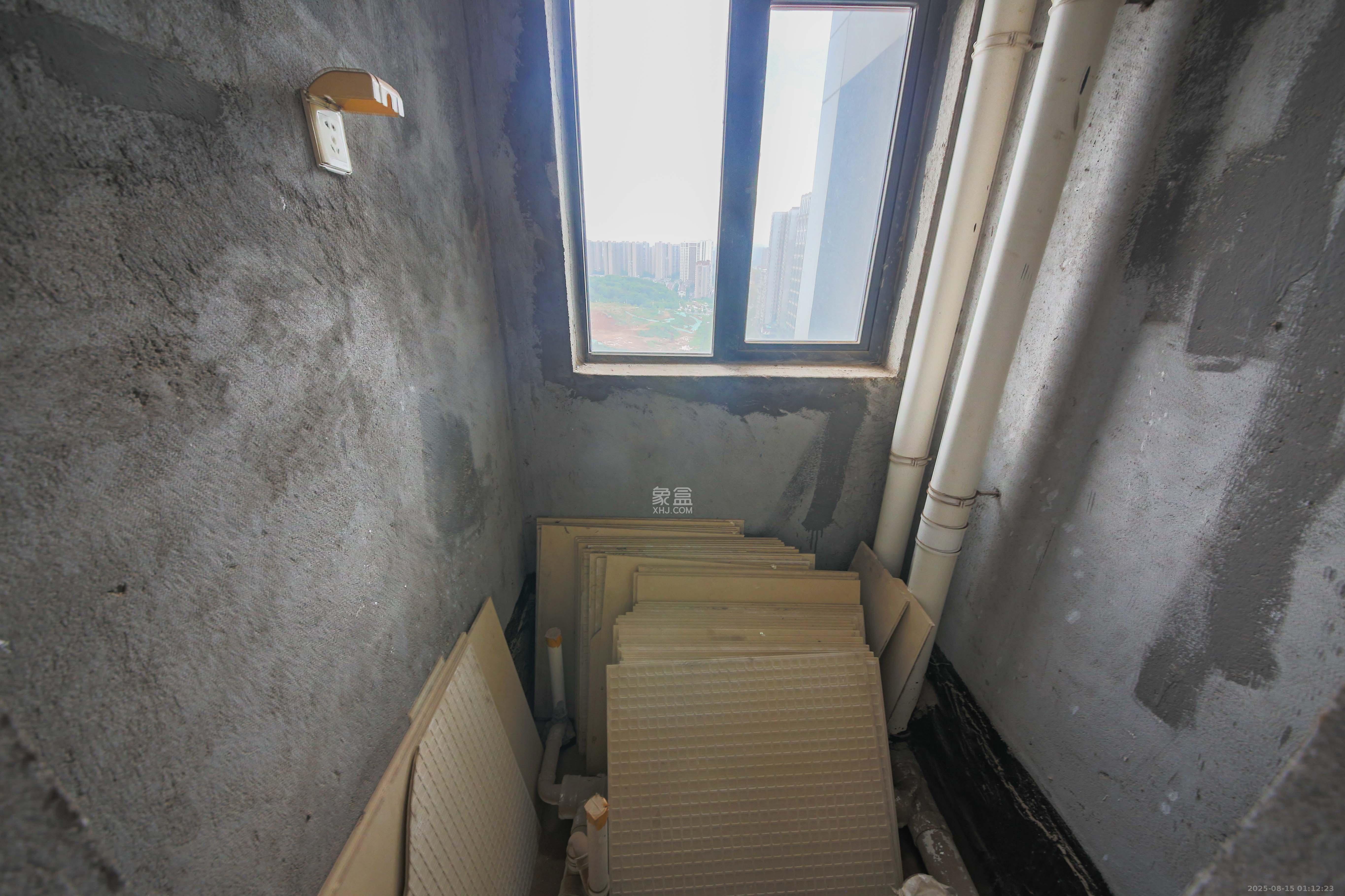 鑫远杰座  2室2厅1卫    58.0万 鑫远杰座  2室2厅1卫    58.0万卫生间