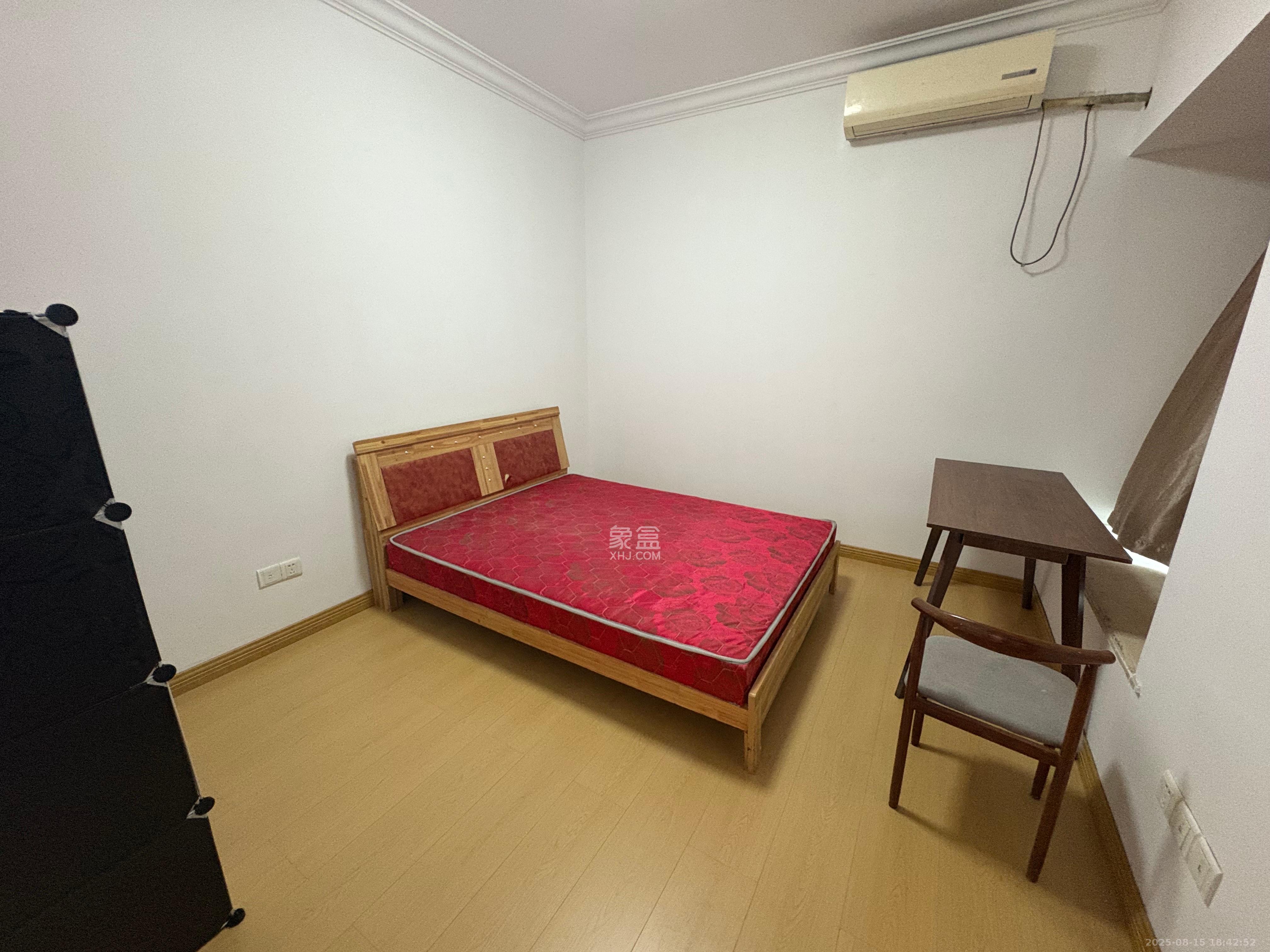 恒大雅苑  3室2厅1卫    2500.0元/月室内图