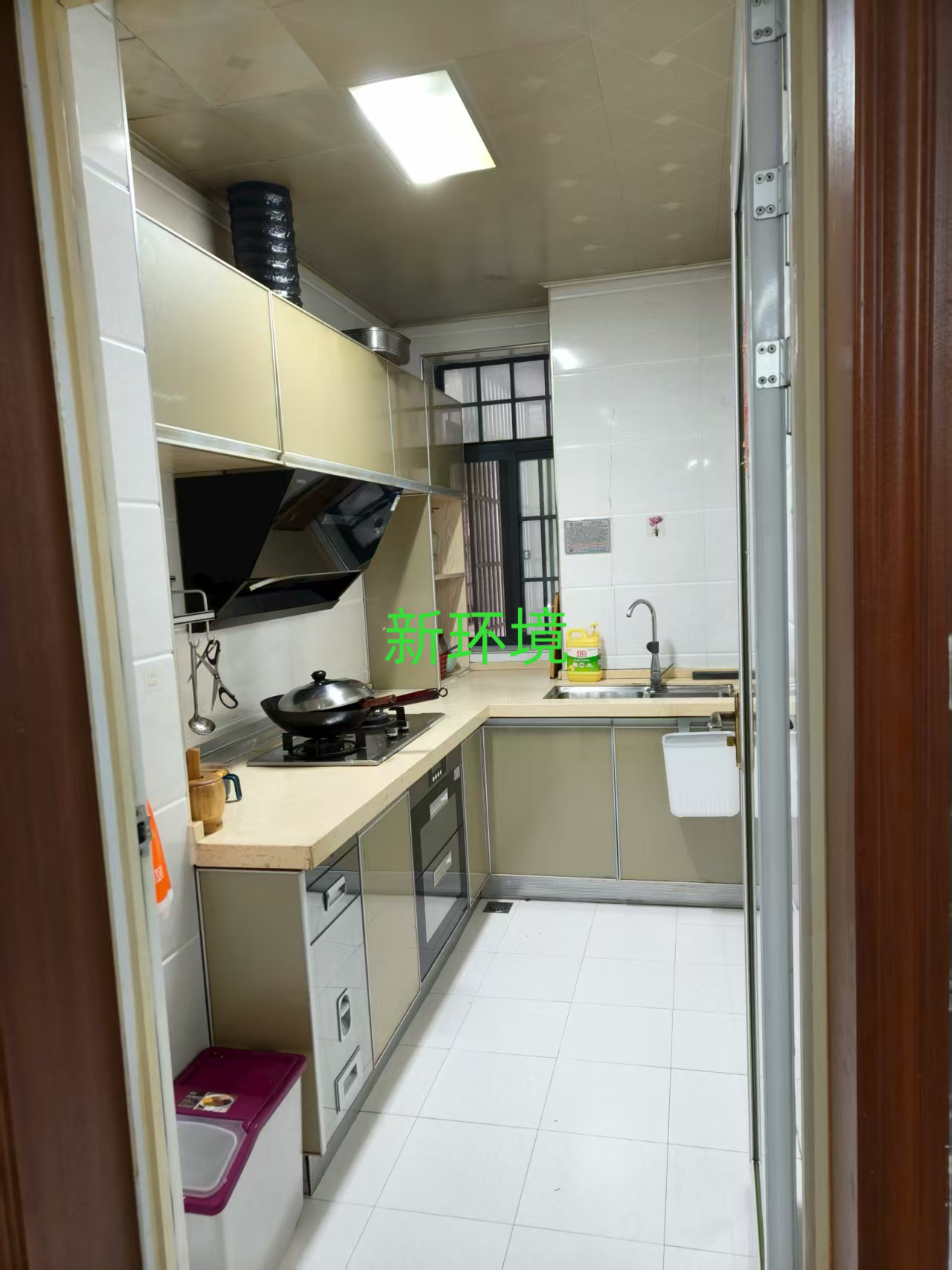 逸臣广场 2室2厅1卫 1500.0元/月 逸臣广场 2室2厅1卫 1500.0元/月室内图