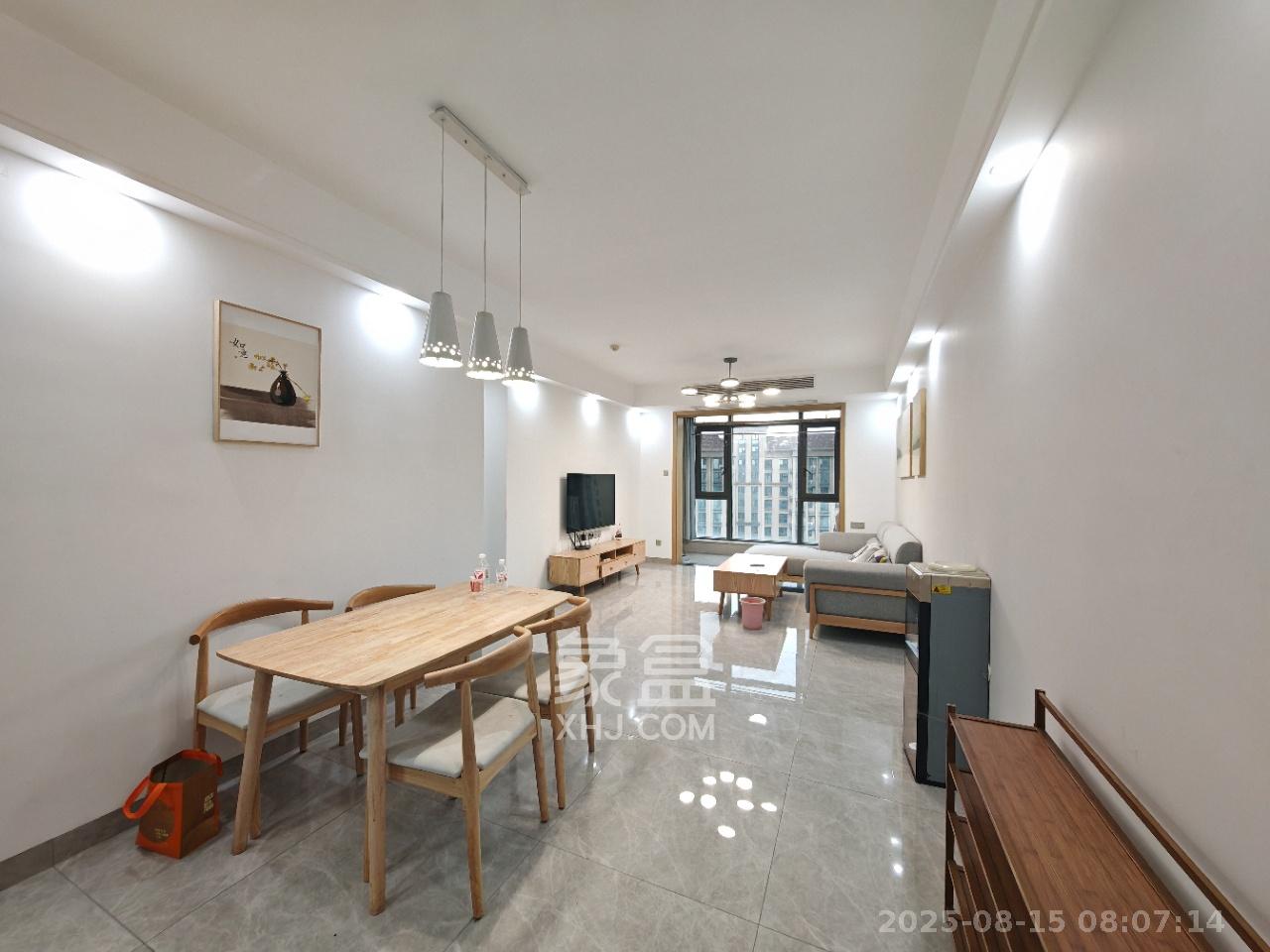 振业城三期 3室2厅2卫 3800.0元/月 振业城三期 3室2厅2卫 3800.0元/月室内图