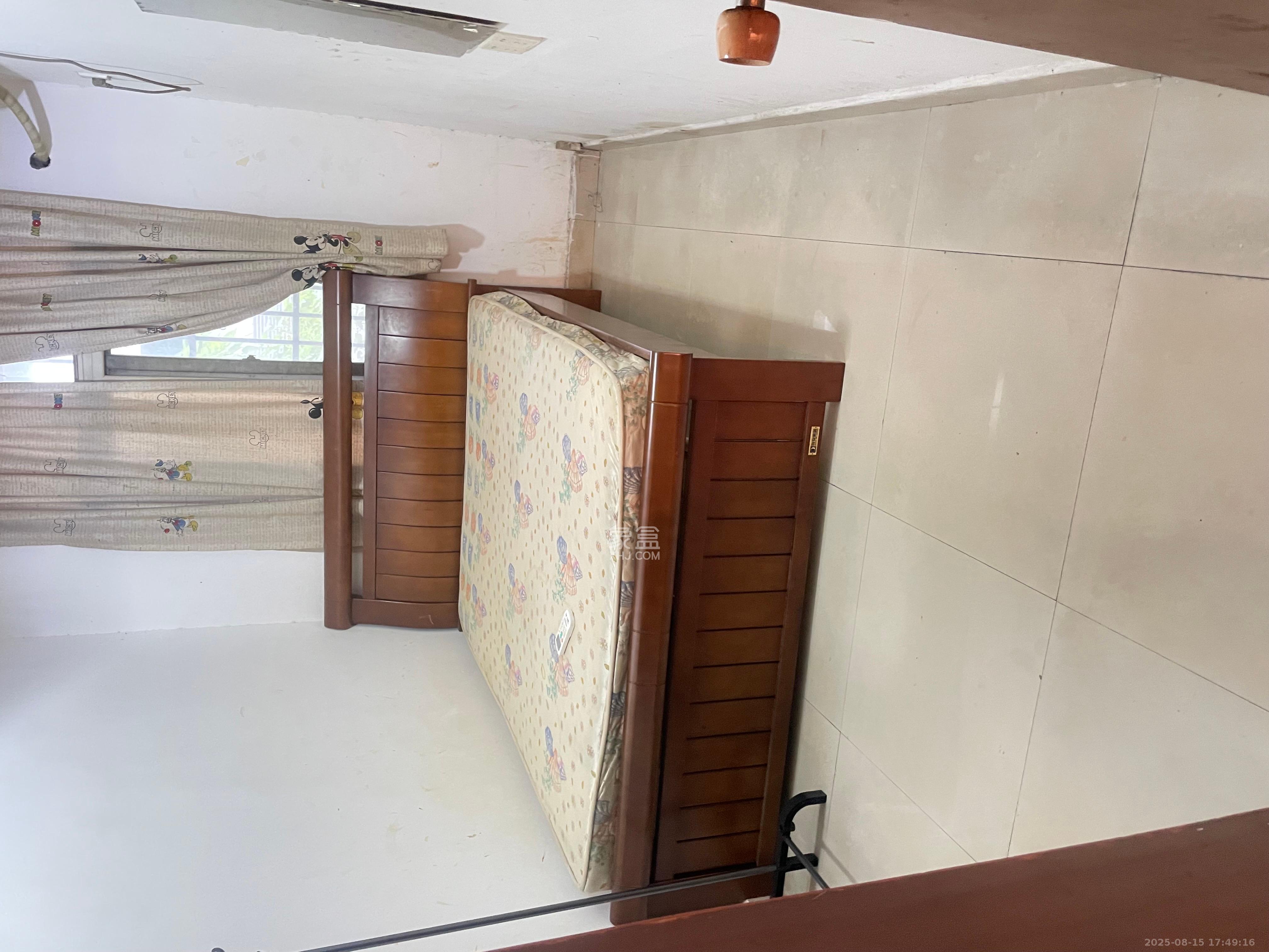 乡镇企业单位宿舍  2室1厅1卫    1300.0元/月室内图