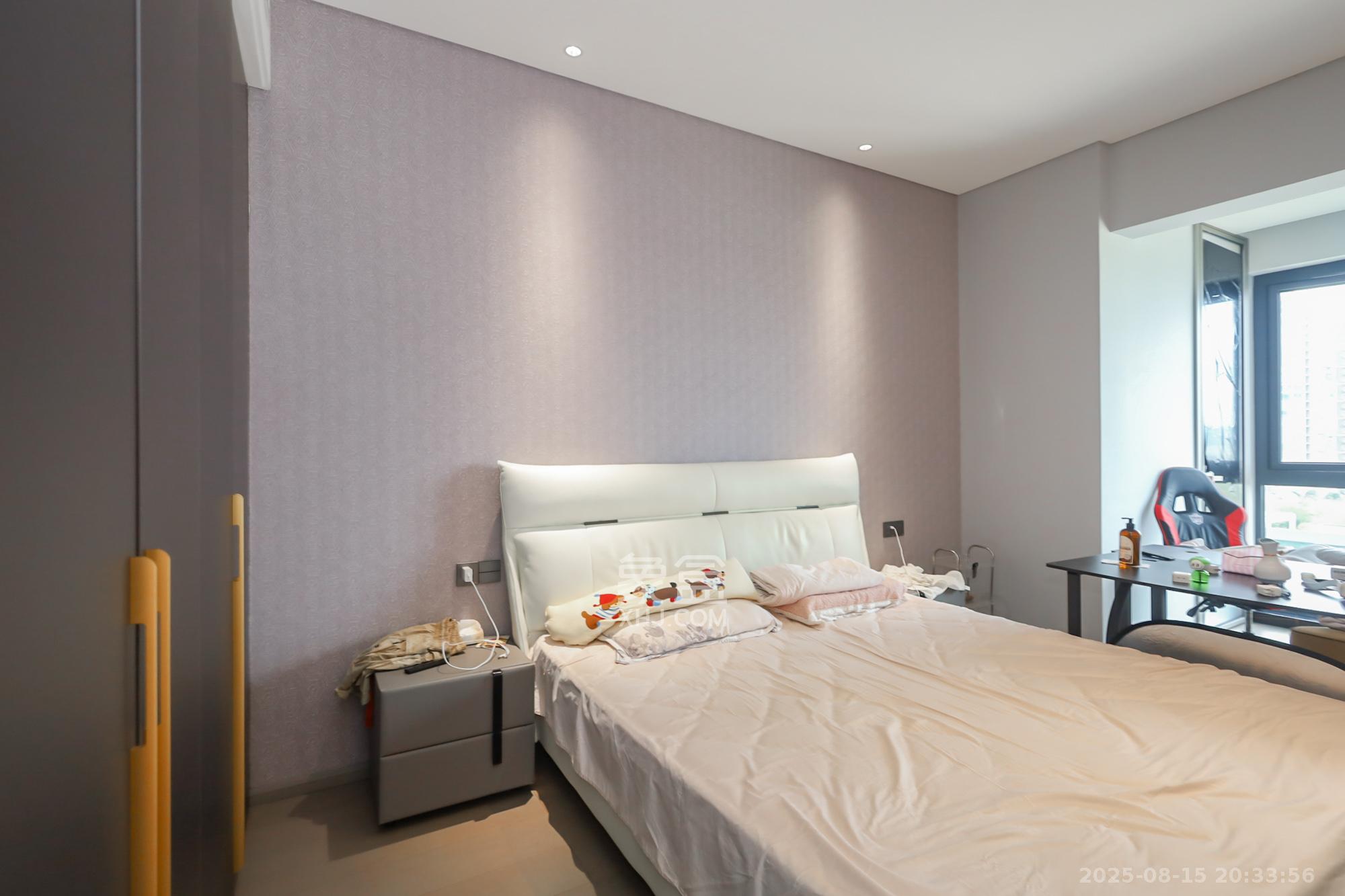 保利天禧C区  4室2厅2卫    548.0万卧室