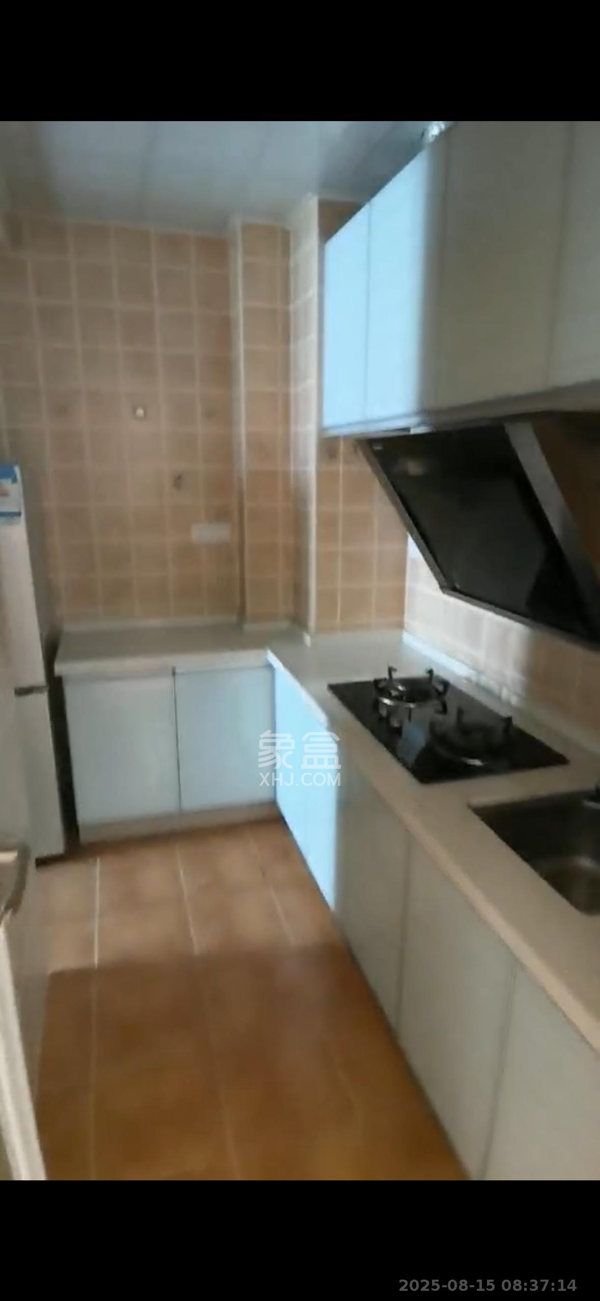 中建芙蓉工社  1室1厅1卫    1700.0元/月 中建芙蓉工社  1室1厅1卫    1700.0元/月室内图