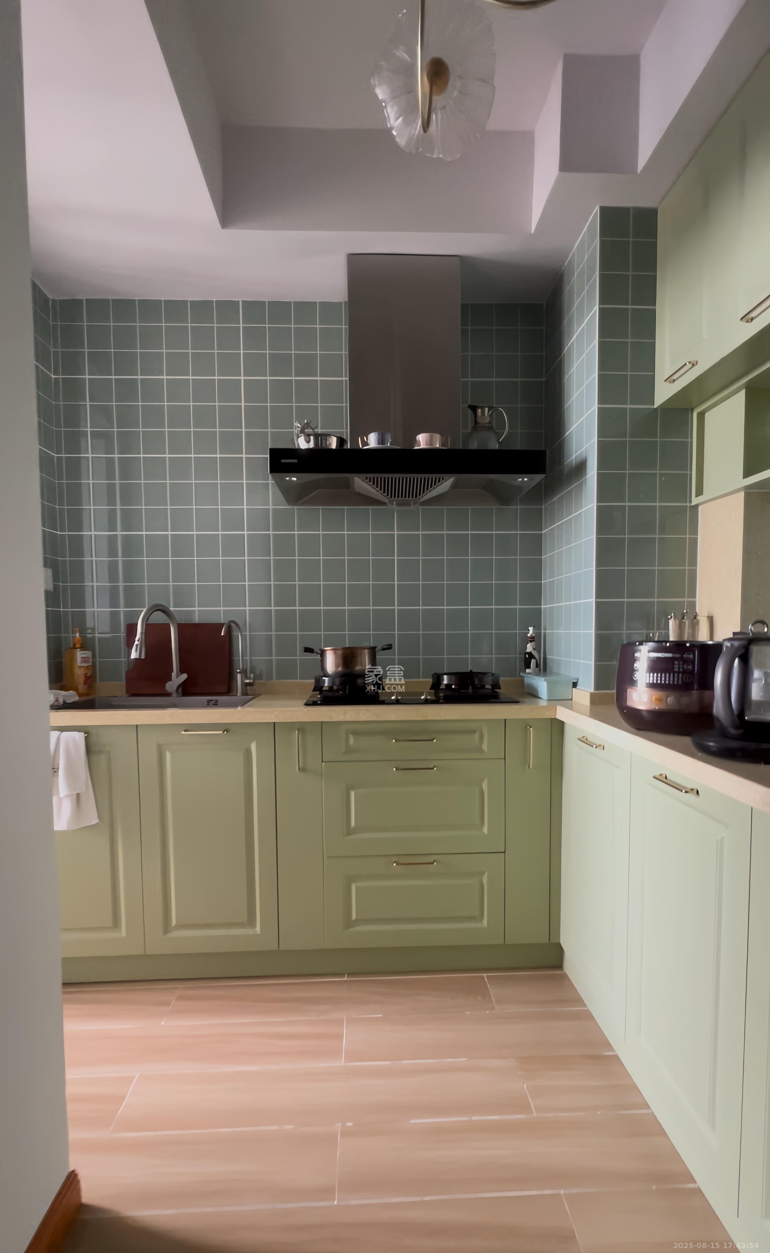 梅溪湖金茂湾  3室2厅2卫    4000.0元/月 梅溪湖金茂湾  3室2厅2卫    4000.0元/月室内图