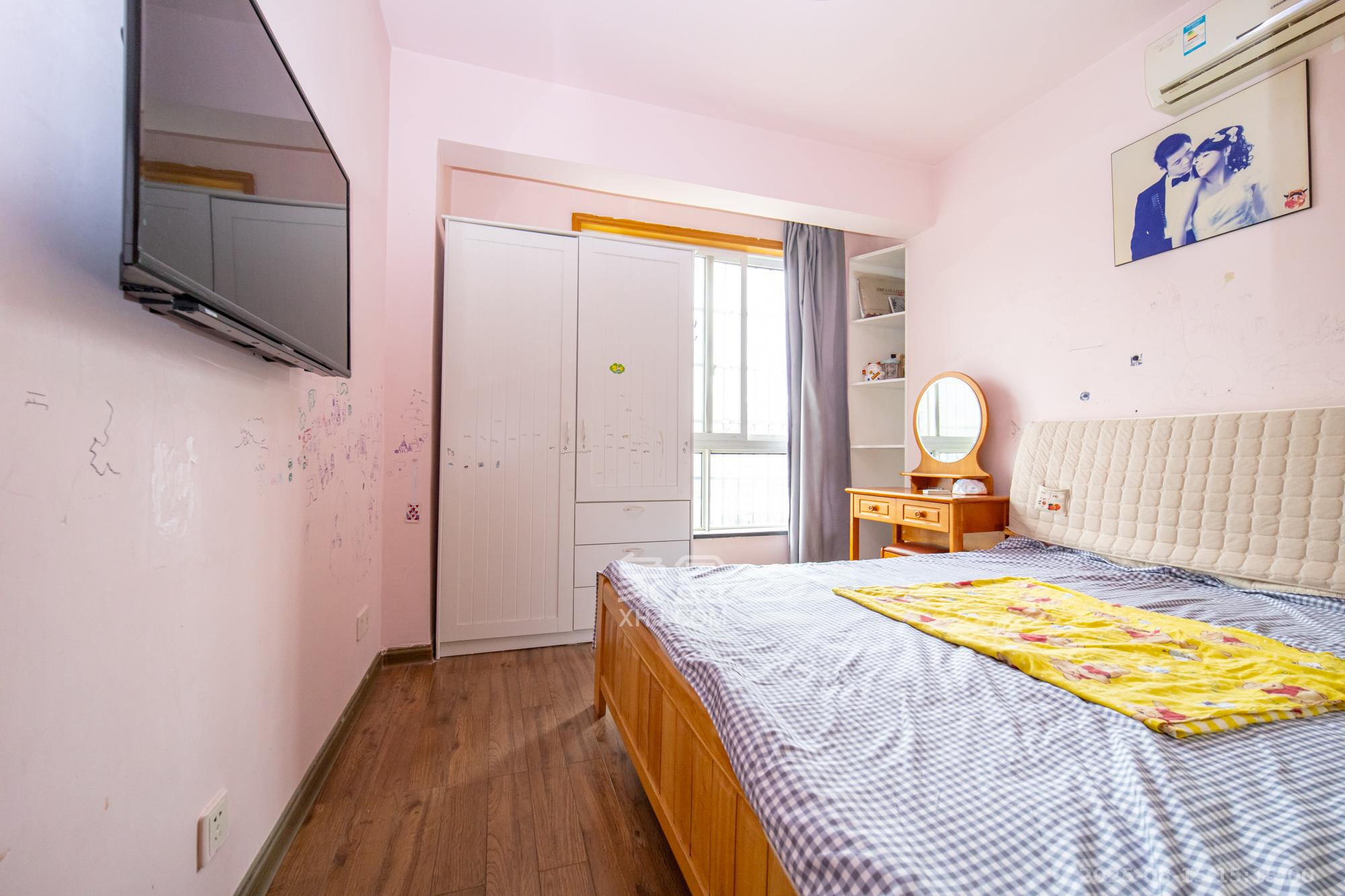 筑梦佳园 3室2厅1卫 59.8万 筑梦佳园 3室2厅1卫 59.8万卧室