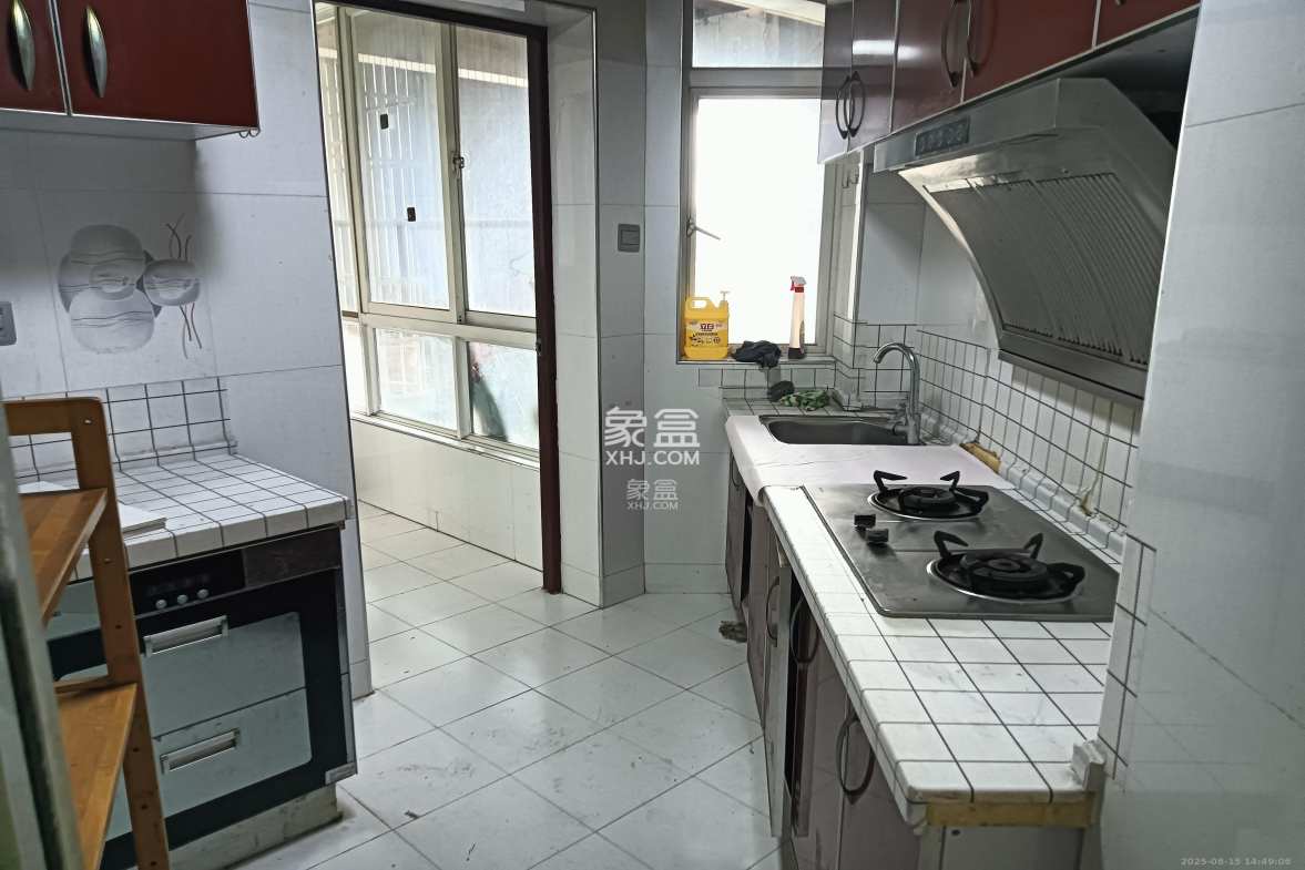 东门壹号家园 2室2厅1卫 2100.0元/月 东门壹号家园 2室2厅1卫 2100.0元/月室内图