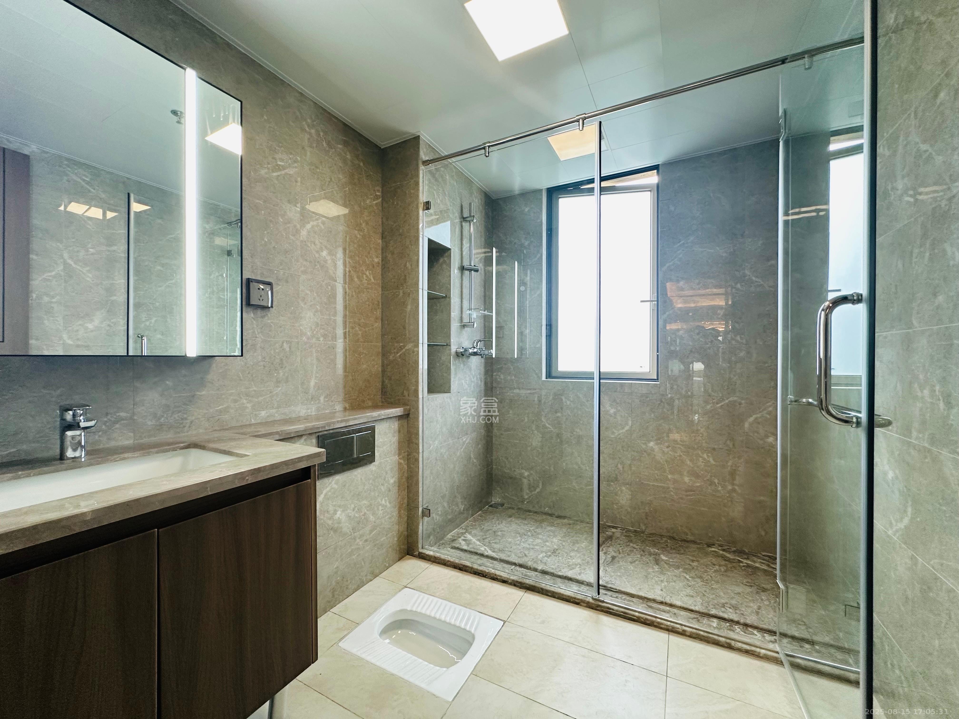 梅溪华府(新城金茂梦想华府) 4室2厅3卫 7000.0元/月 梅溪华府(新城金茂梦想华府) 4室2厅3卫 7000.0元/月室内图