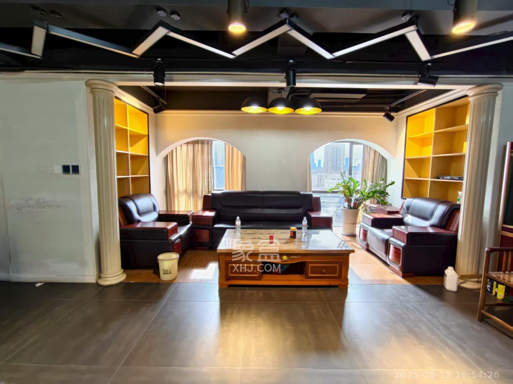 建安新商汇 4室2厅2卫 10800.0元/月 建安新商汇 4室2厅2卫 10800.0元/月室内图