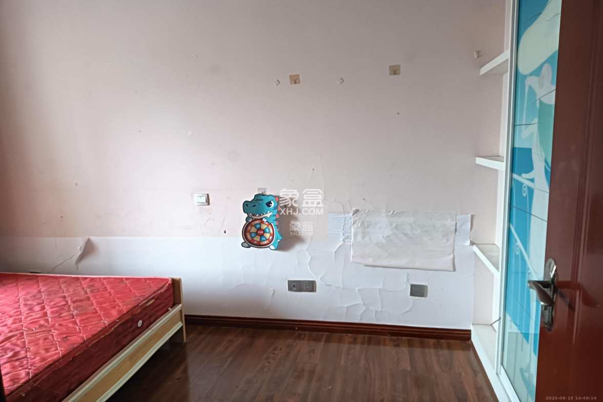 东门壹号家园 2室2厅1卫 2100.0元/月 东门壹号家园 2室2厅1卫 2100.0元/月室内图