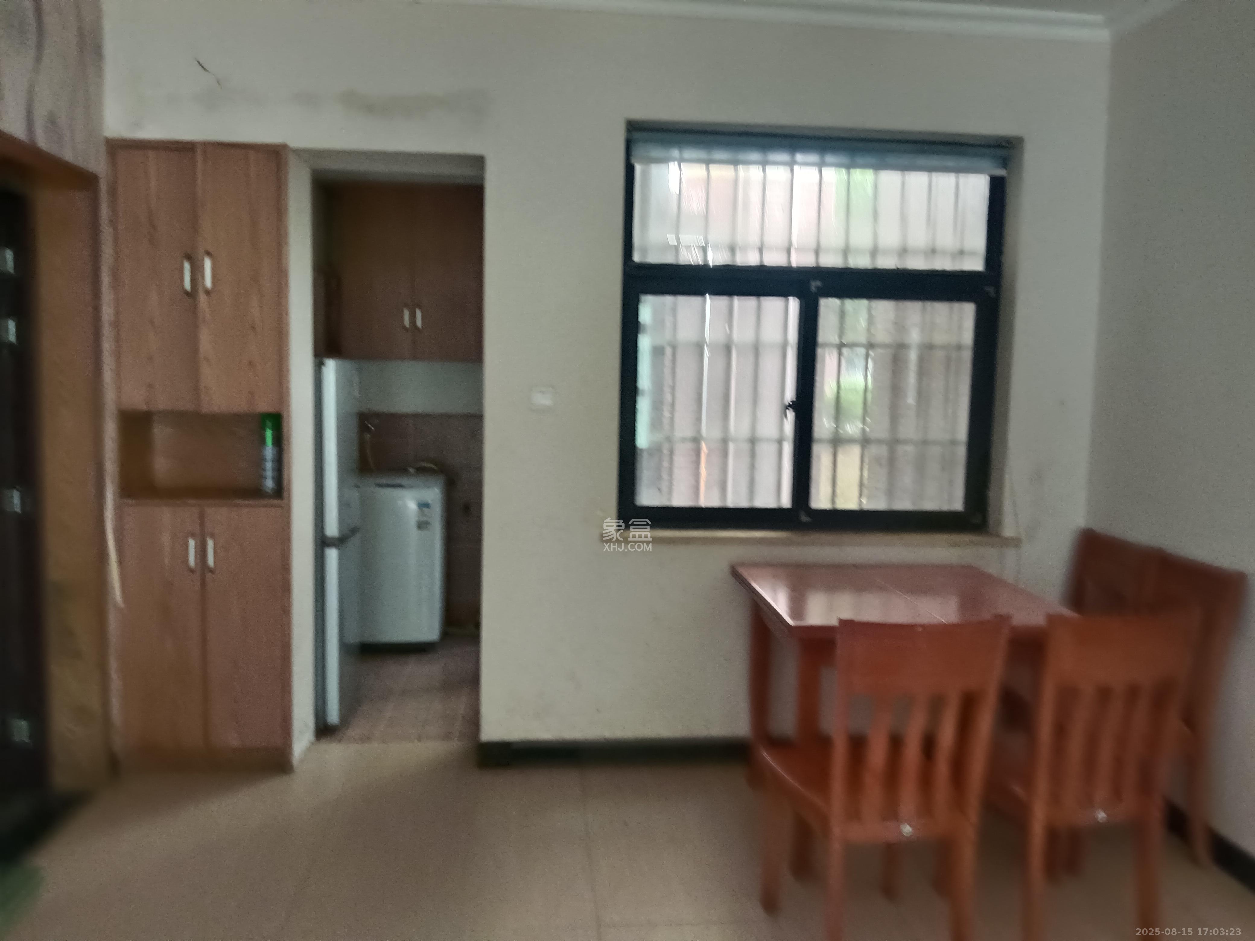 中鼎江岸花城 2室2厅1卫 1200.0元/月 中鼎江岸花城 2室2厅1卫 1200.0元/月室内图