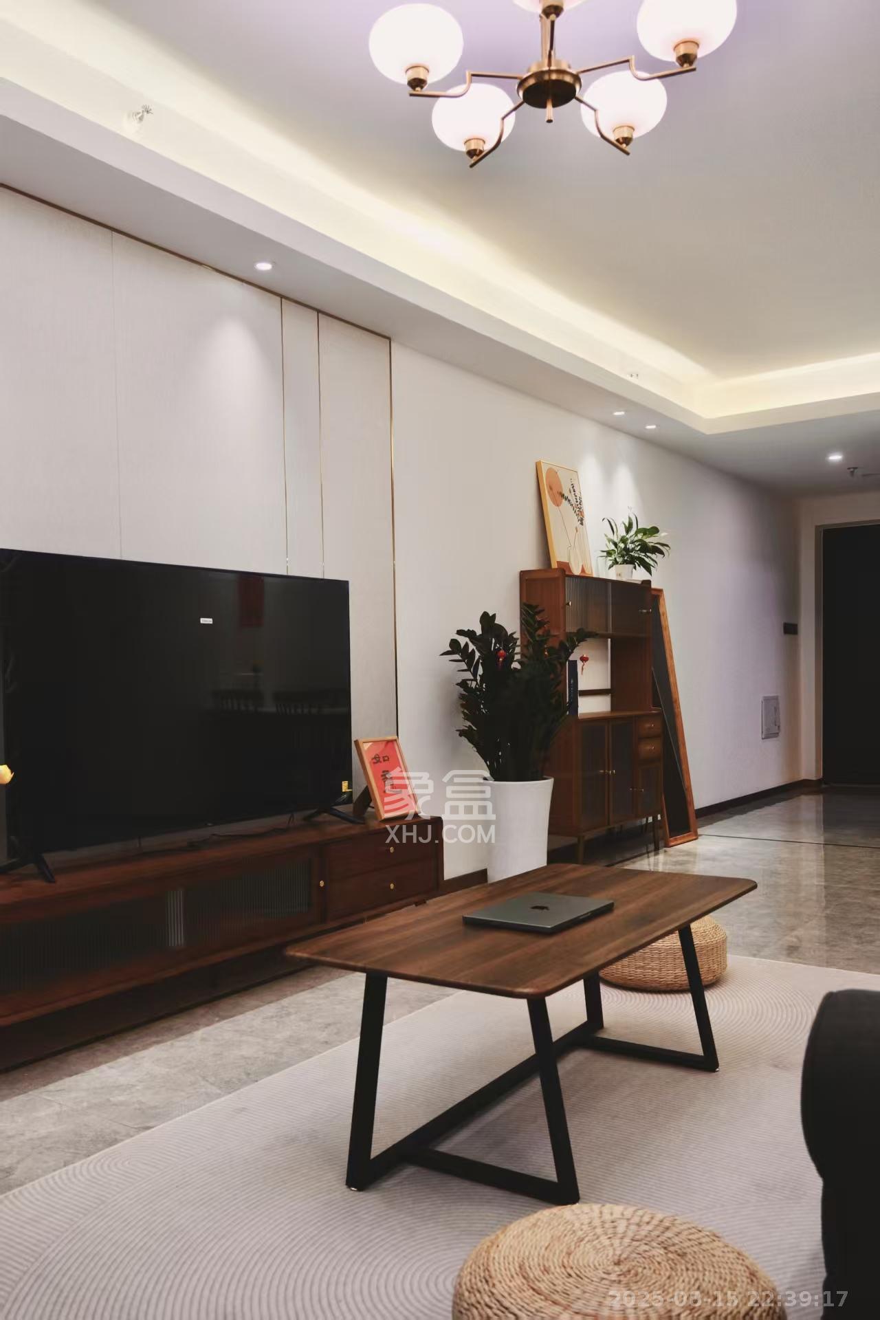 梅溪悦章 3室2厅2卫 3400.0元/月 梅溪悦章 3室2厅2卫 3400.0元/月室内图