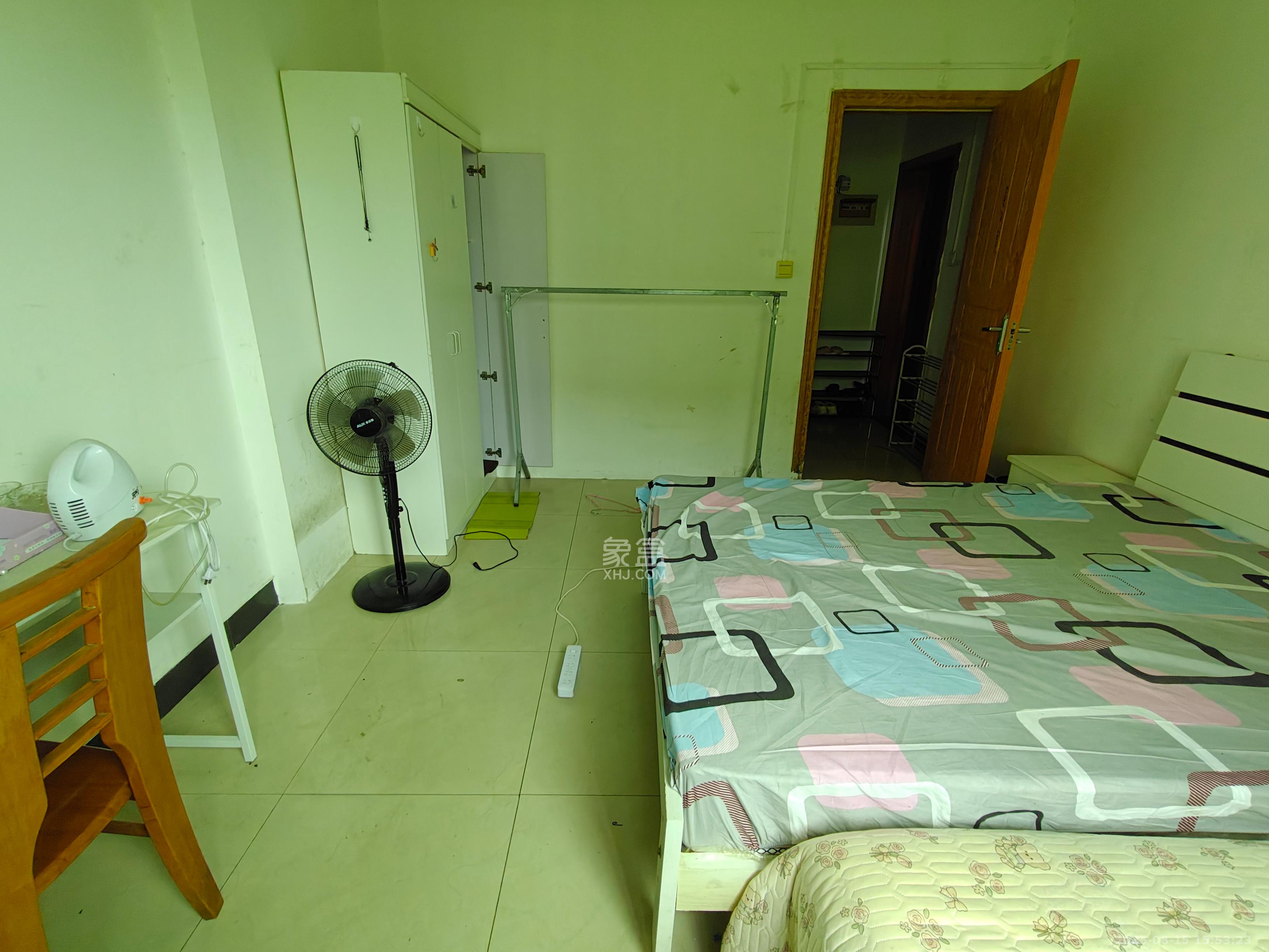 咸嘉新村嘉旺苑 1室2厅1卫 900.0元/月 咸嘉新村嘉旺苑 1室2厅1卫 900.0元/月室内图