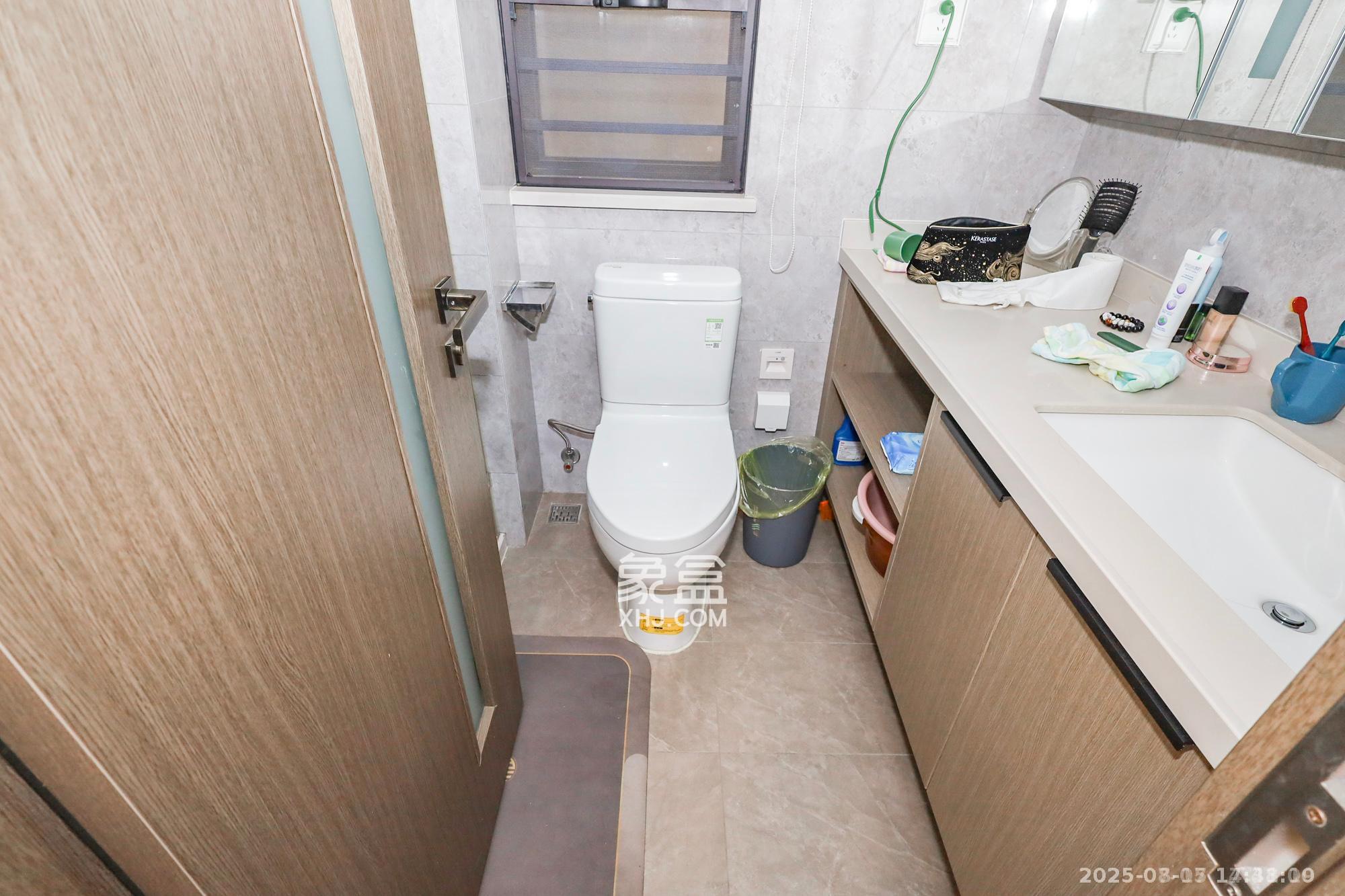 龙湖铂金中心(龙湖春江郦城) 3室2厅2卫 5000.0元/月 龙湖铂金中心(龙湖春江郦城) 3室2厅2卫 5000.0元/月室内图