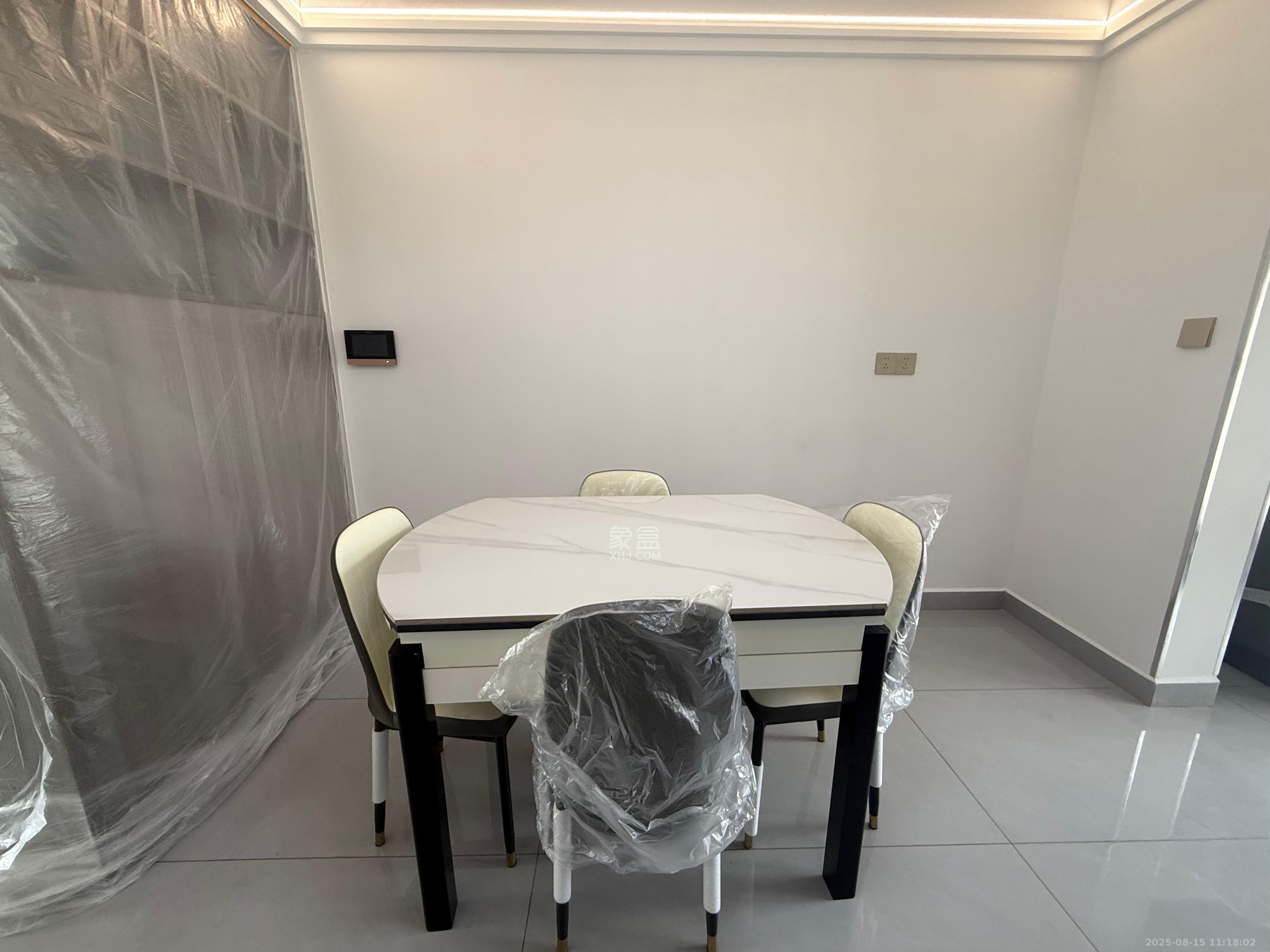 真人桥家园二期  3室2厅2卫    2200.0元/月室内图