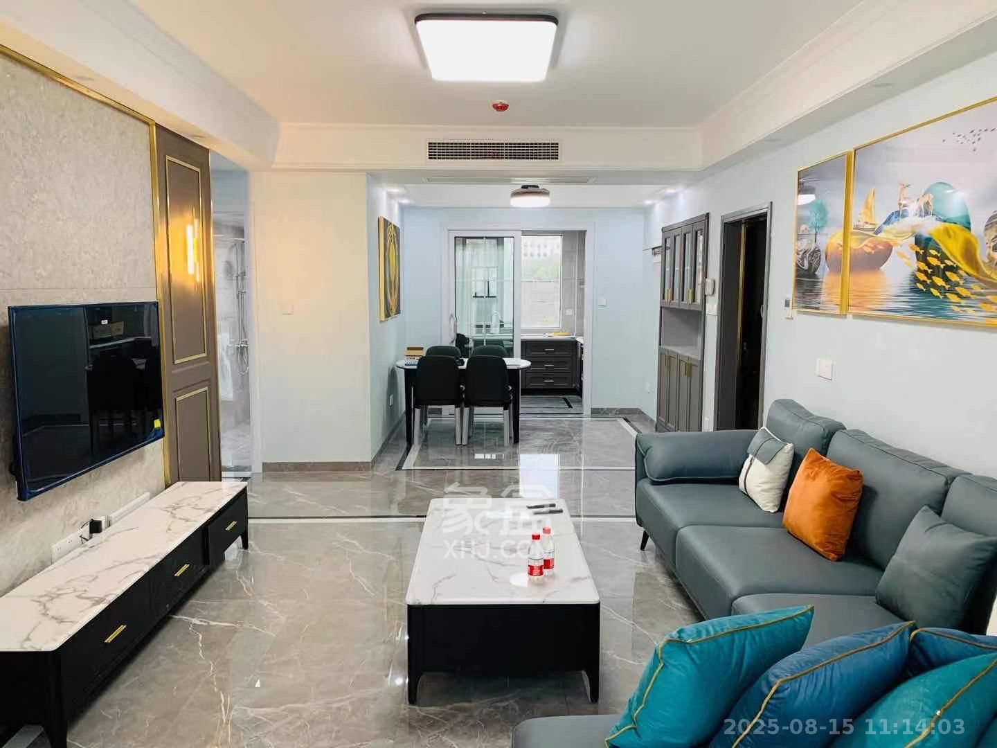 振业城三期  4室2厅2卫    4500.0元/月室内图