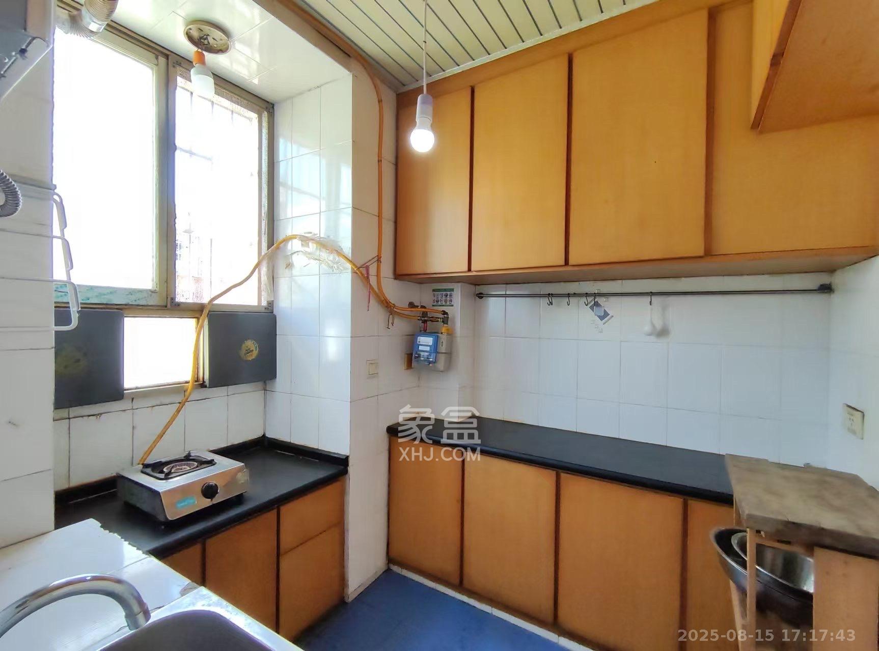 左家塘美印宿舍  2室1厅2卫    1400.0元/月 左家塘美印宿舍  2室1厅2卫    1400.0元/月室内图