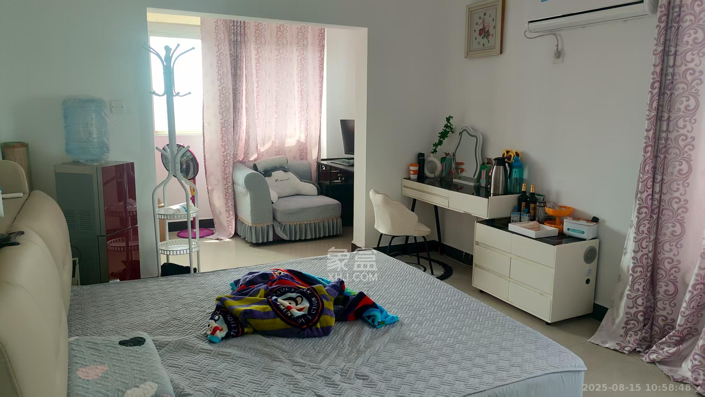 开源鑫阁 4室2厅2卫 3200.0元/月 开源鑫阁 4室2厅2卫 3200.0元/月室内图