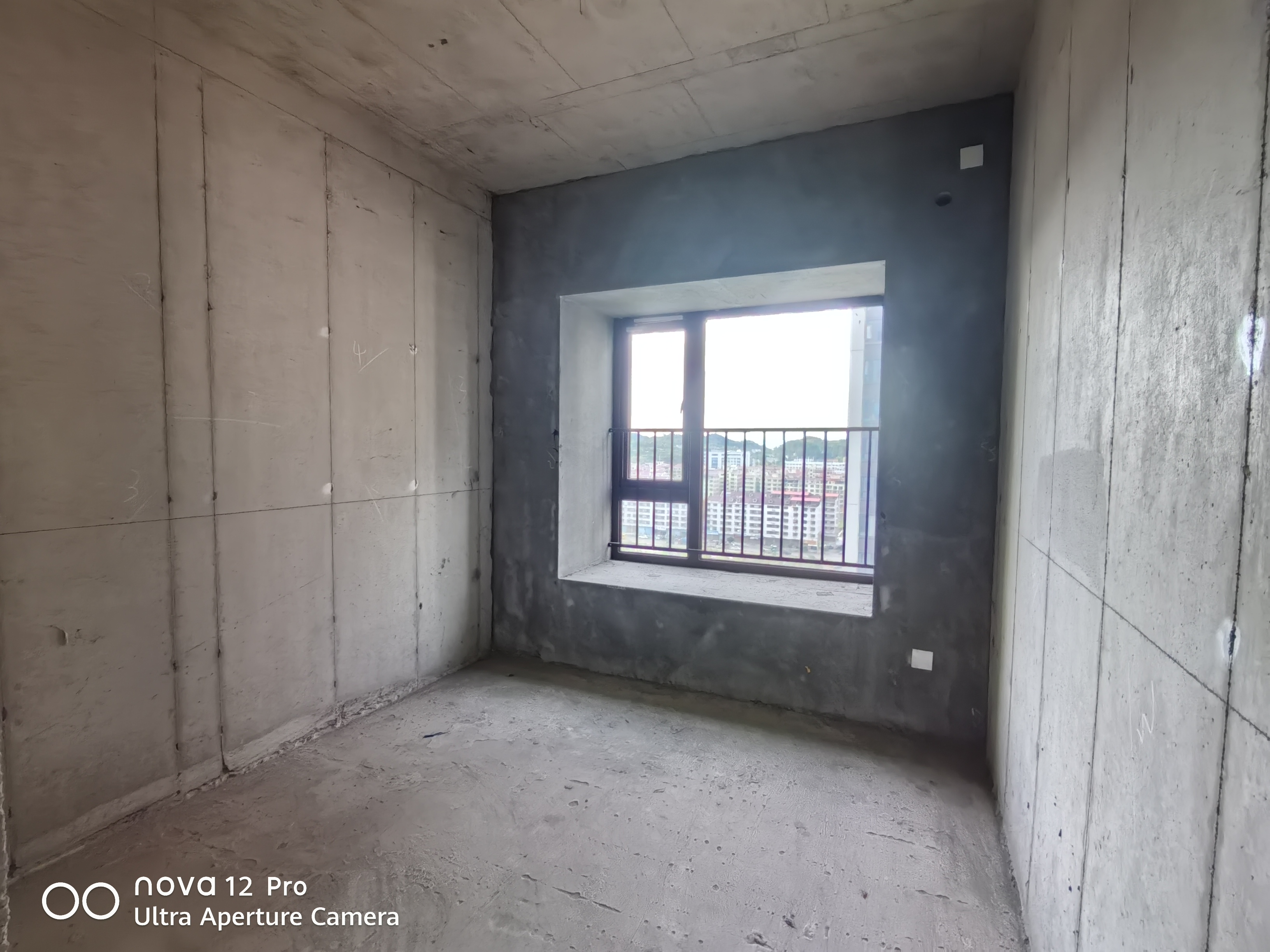 碧桂园正央时代 4室2厅2卫 68.8万 碧桂园正央时代 4室2厅2卫 68.8万卧室