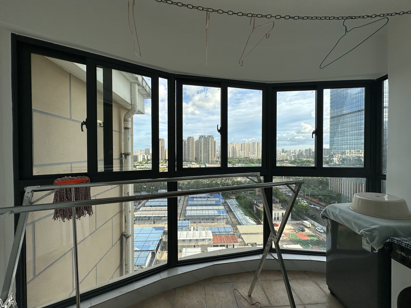 国兴城（B区）  3室2厅1卫   3200.00元/月室内图