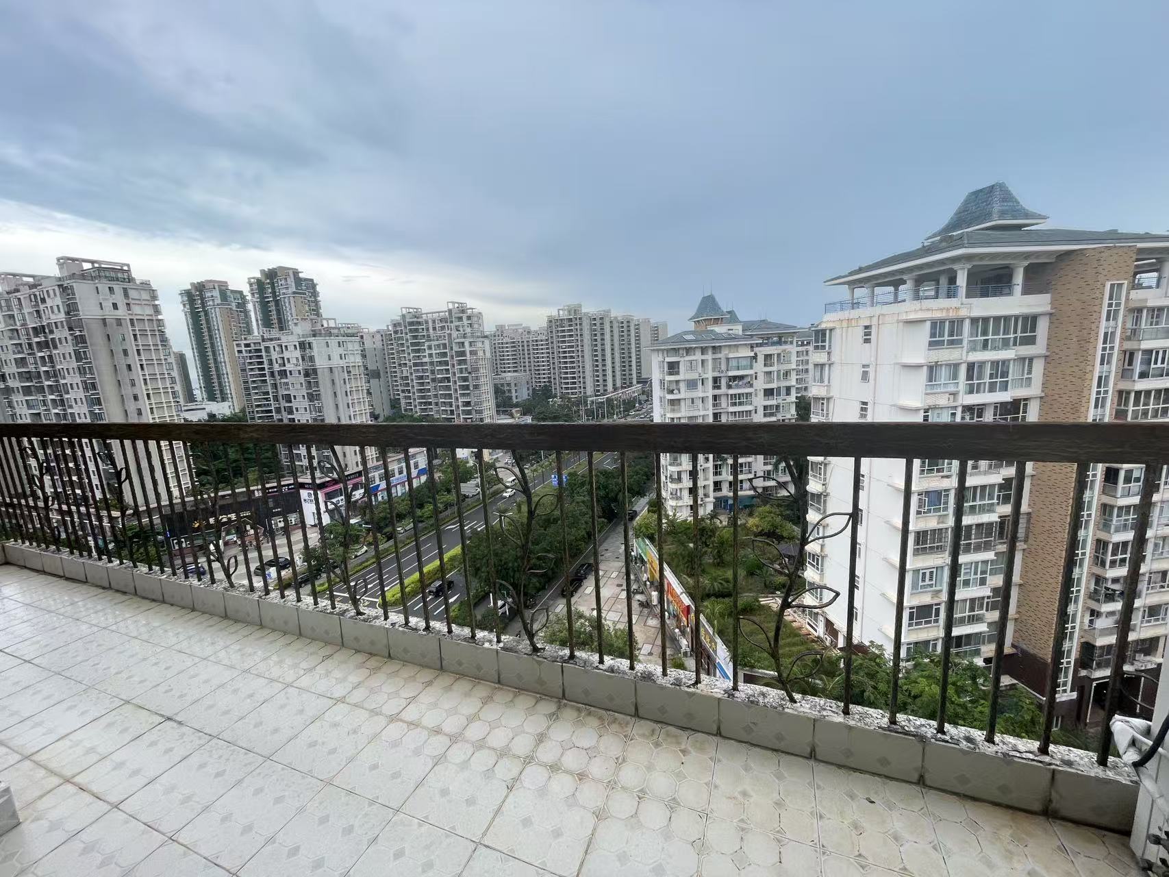 兆南绿岛家园  4室2厅3卫   7000.00元/月室内图