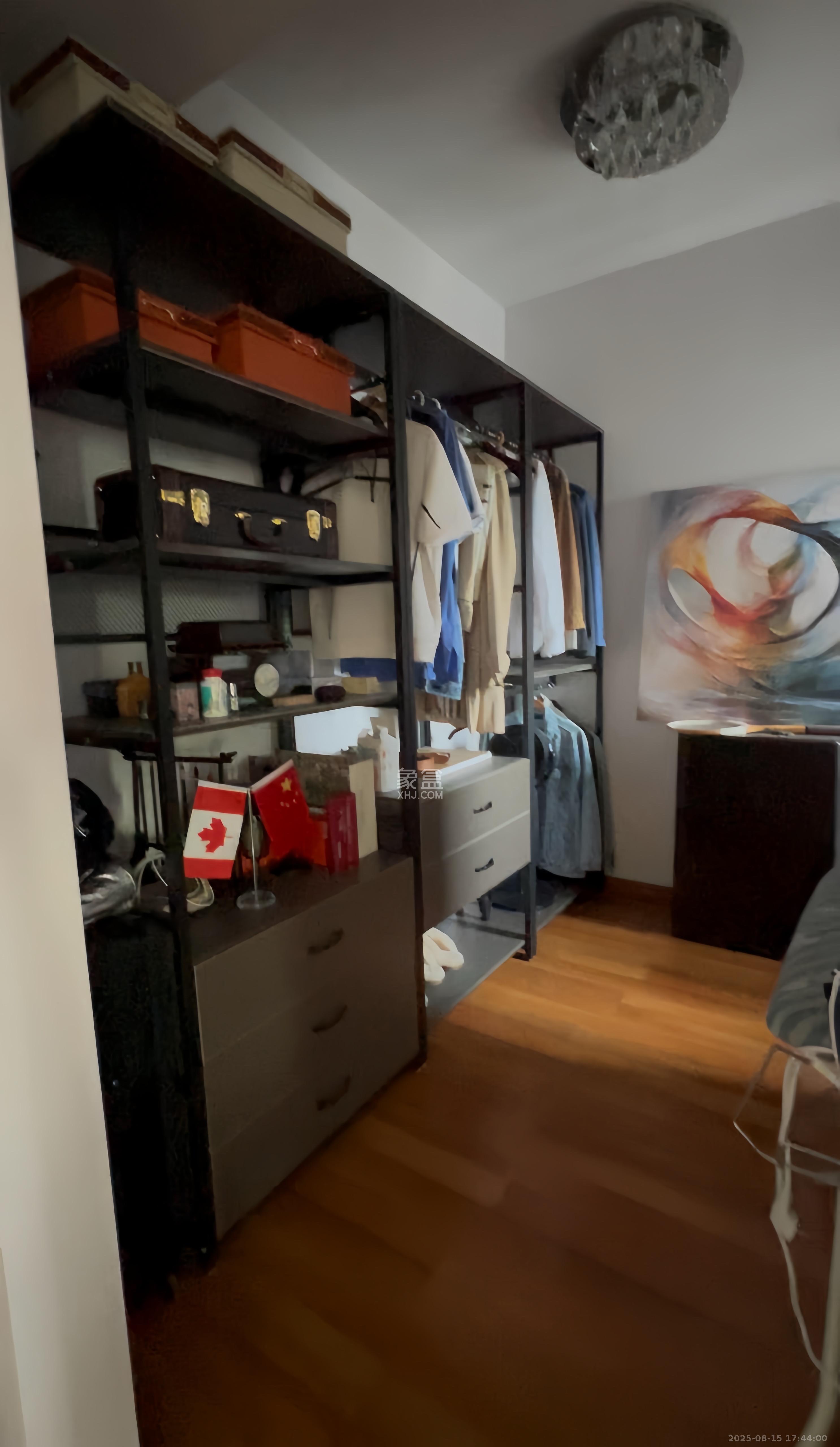 梅溪湖金茂湾  3室2厅2卫    4000.0元/月 梅溪湖金茂湾  3室2厅2卫    4000.0元/月室内图