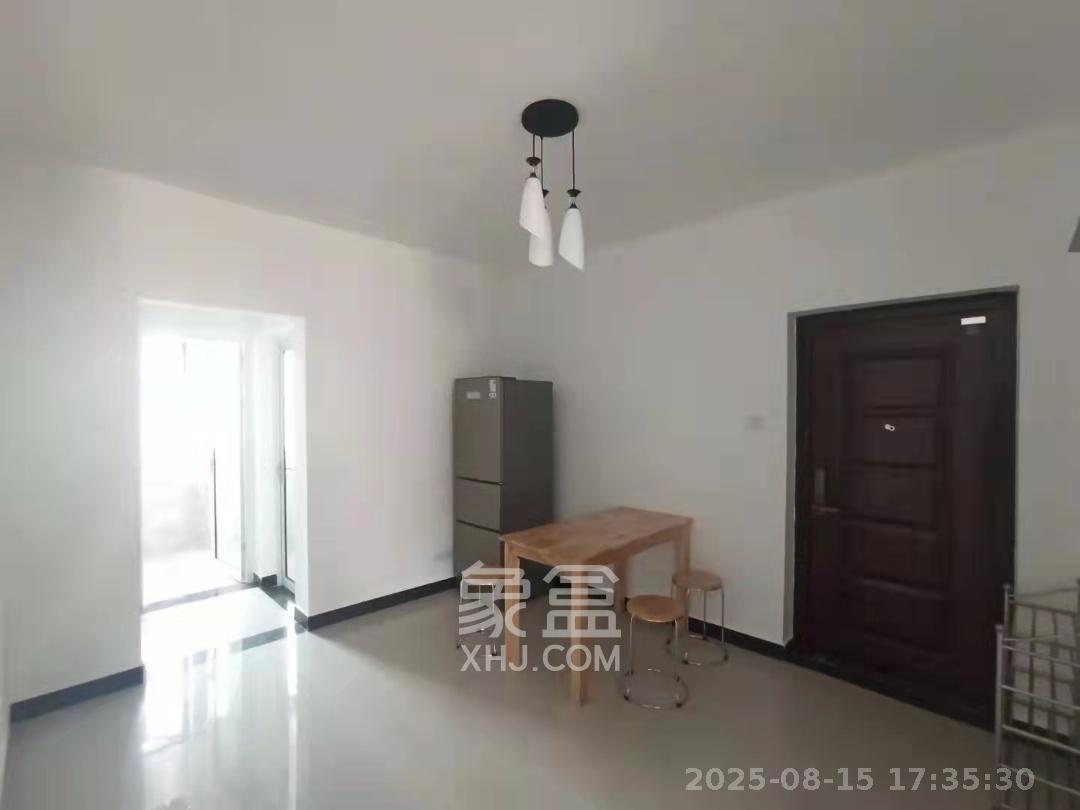 博长山水香颐  4室2厅2卫    2100.0元/月室内图