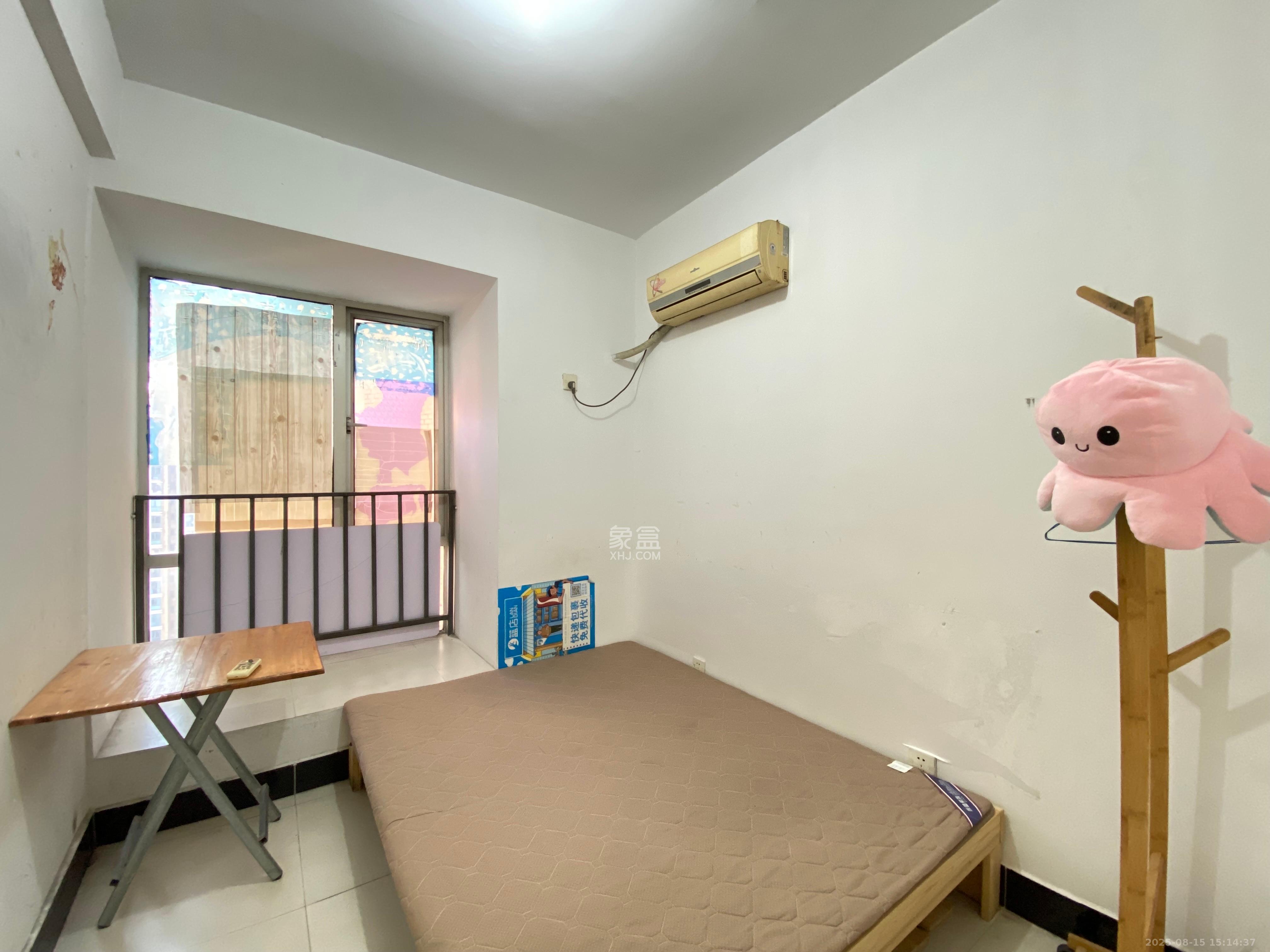 凯通国际城(凯通朝庭) 3室1厅1卫 2200.0元/月 凯通国际城(凯通朝庭) 3室1厅1卫 2200.0元/月室内图