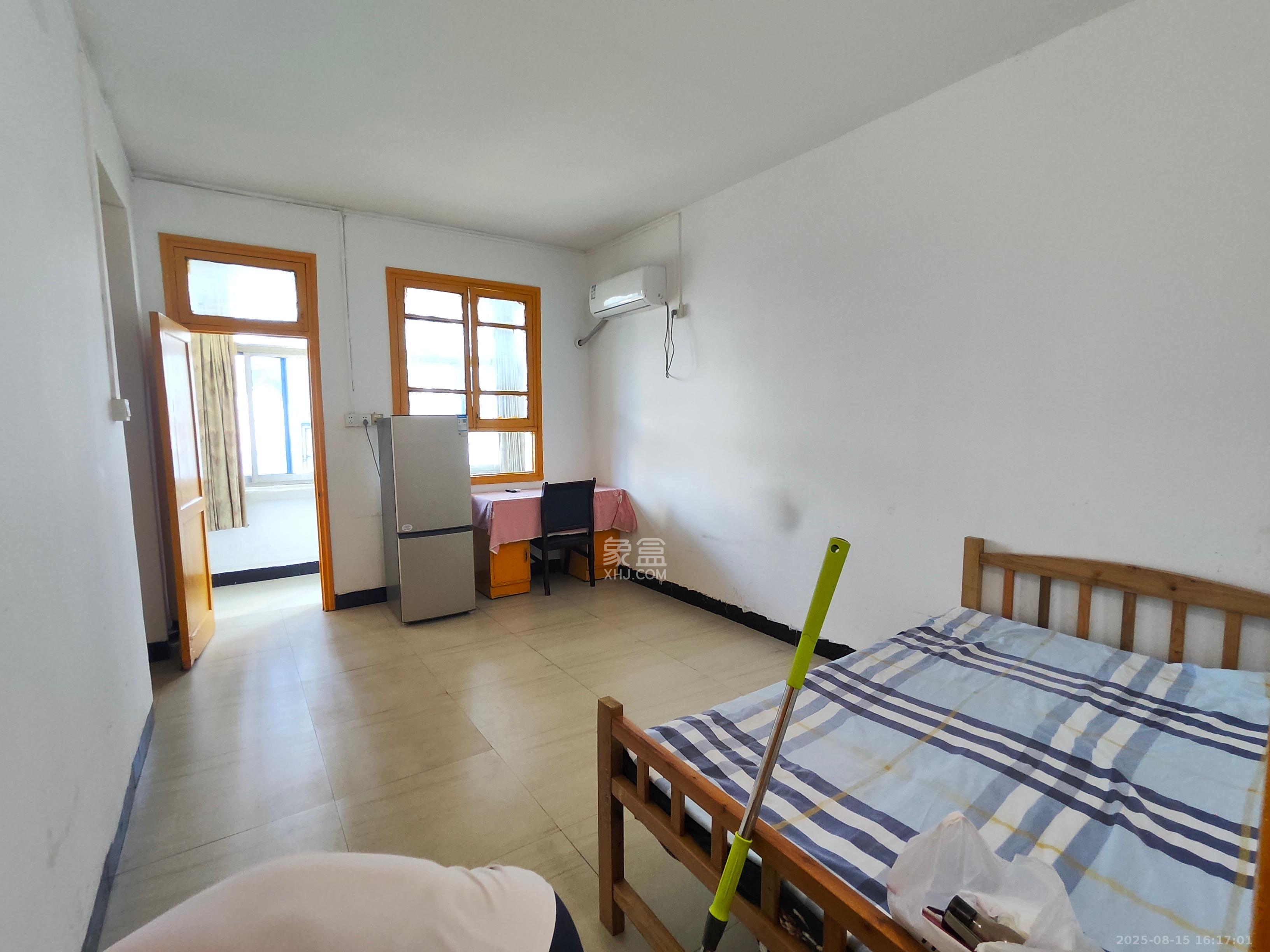 朝阳一、二村 2室2厅1卫 2000.0元/月 朝阳一、二村 2室2厅1卫 2000.0元/月室内图