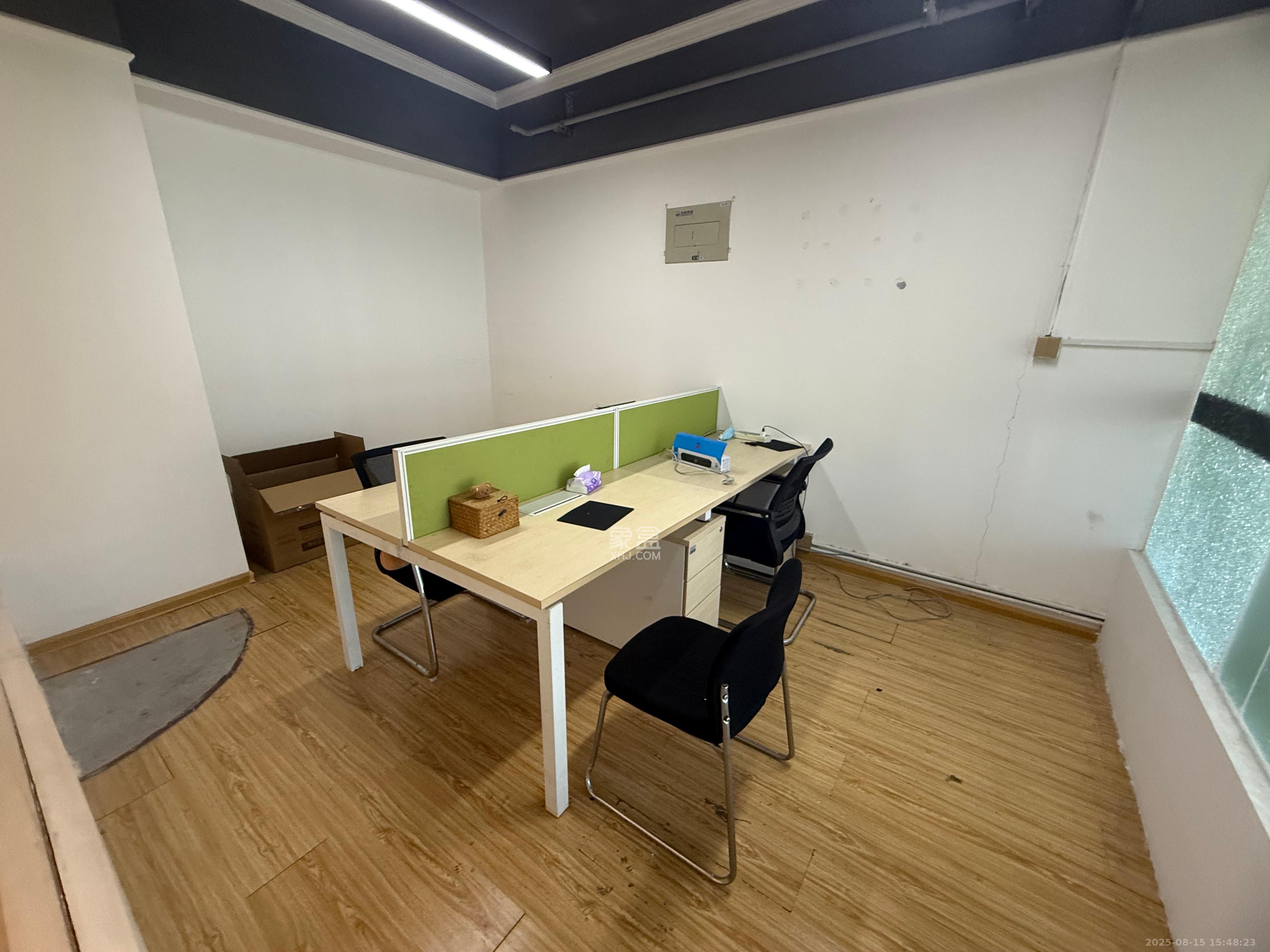 北辰三角洲B1E1区  1室1厅1卫    4300.0元/月室内图