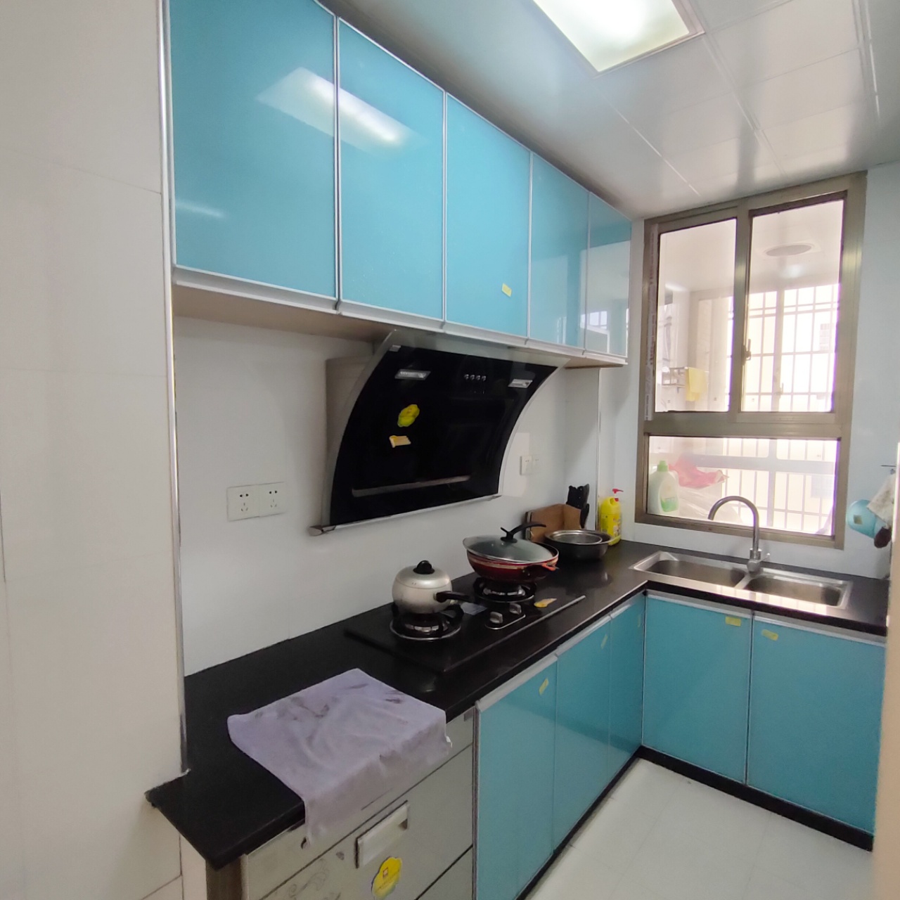 一品恒城 1室1厅1卫 23.7万 一品恒城 1室1厅1卫 23.7万客厅