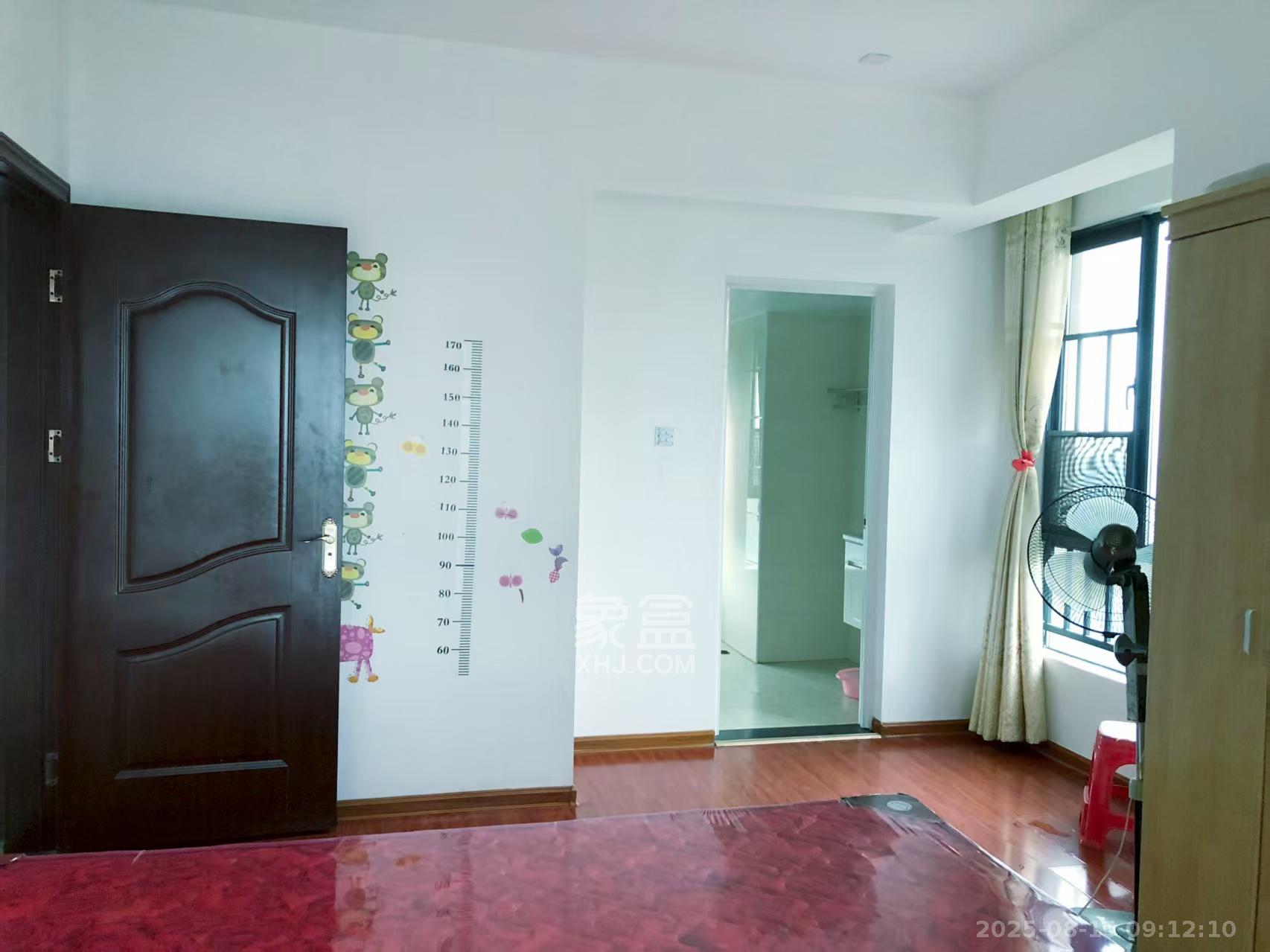 方略城市广场 4室2厅2卫 2300.0元/月 方略城市广场 4室2厅2卫 2300.0元/月室内图