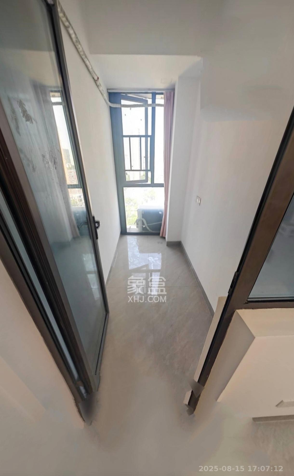 长房八方里（长房公园里）   60.0㎡      2100.0元/月室内图