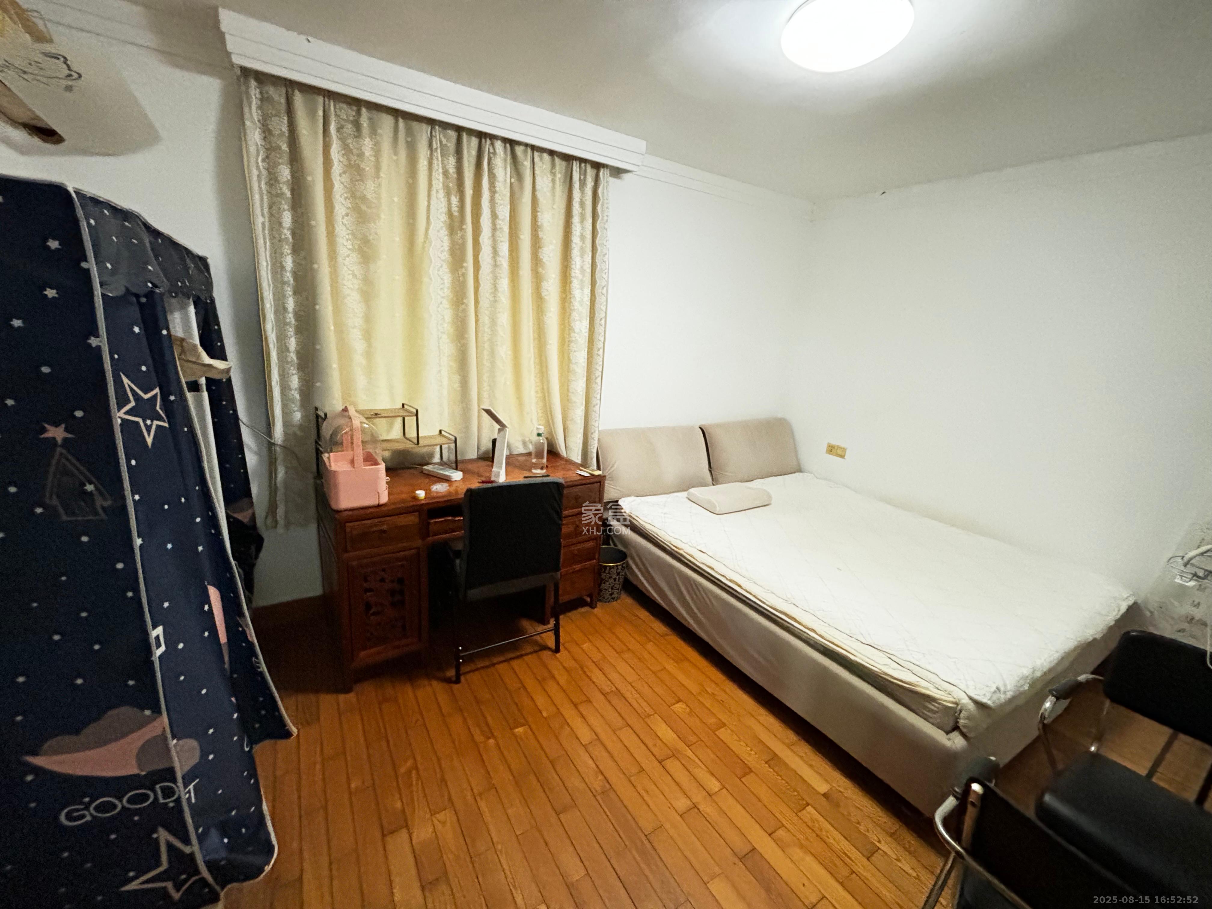 省旅游局宿舍  3室2厅2卫    2600.0元/月室内图