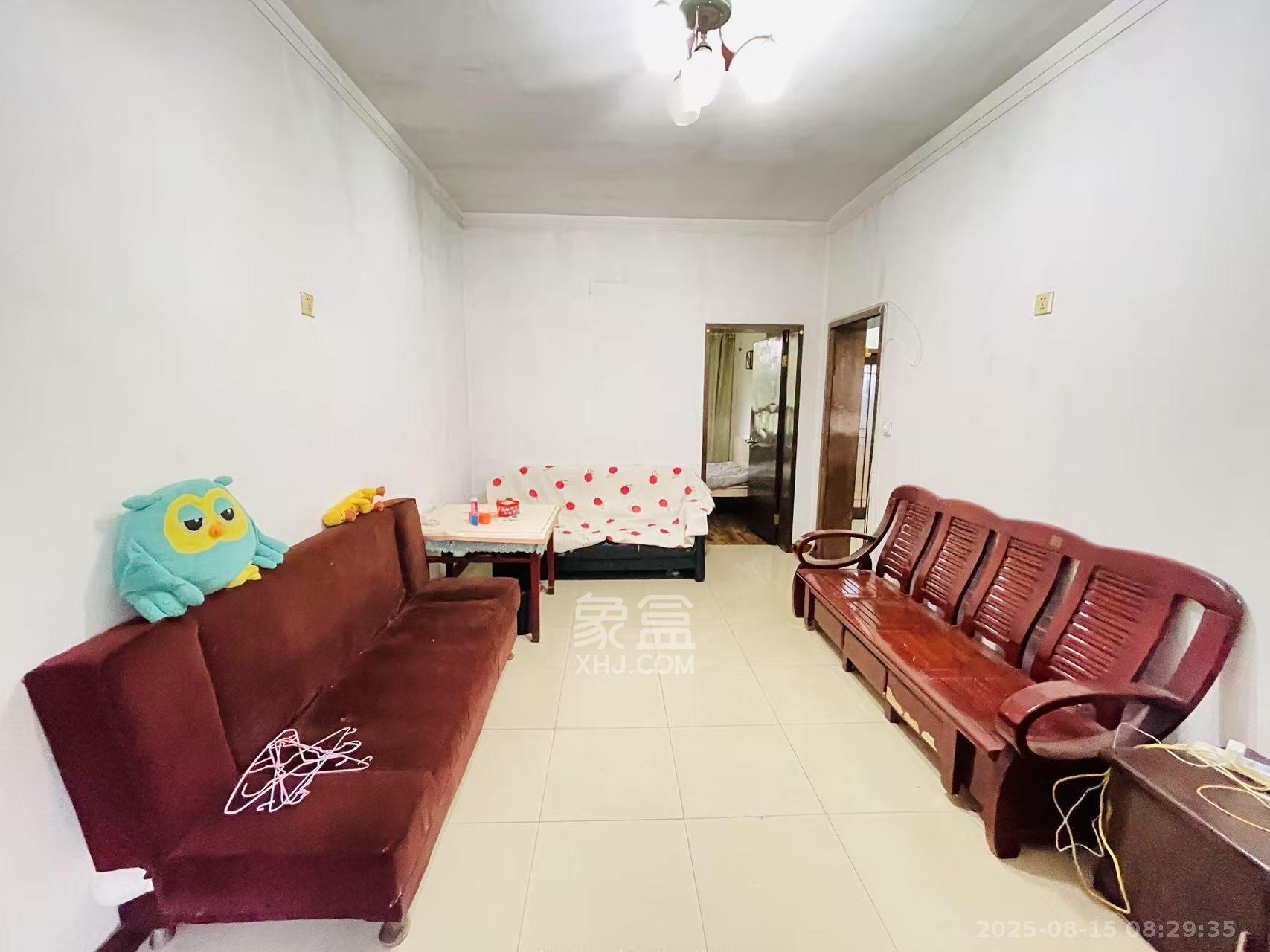 公交金盆小区 2室1厅1卫 1200.0元/月 公交金盆小区 2室1厅1卫 1200.0元/月室内图