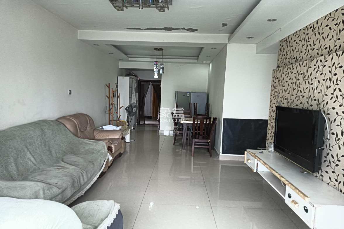 东门壹号家园 2室2厅1卫 2100.0元/月 东门壹号家园 2室2厅1卫 2100.0元/月室内图