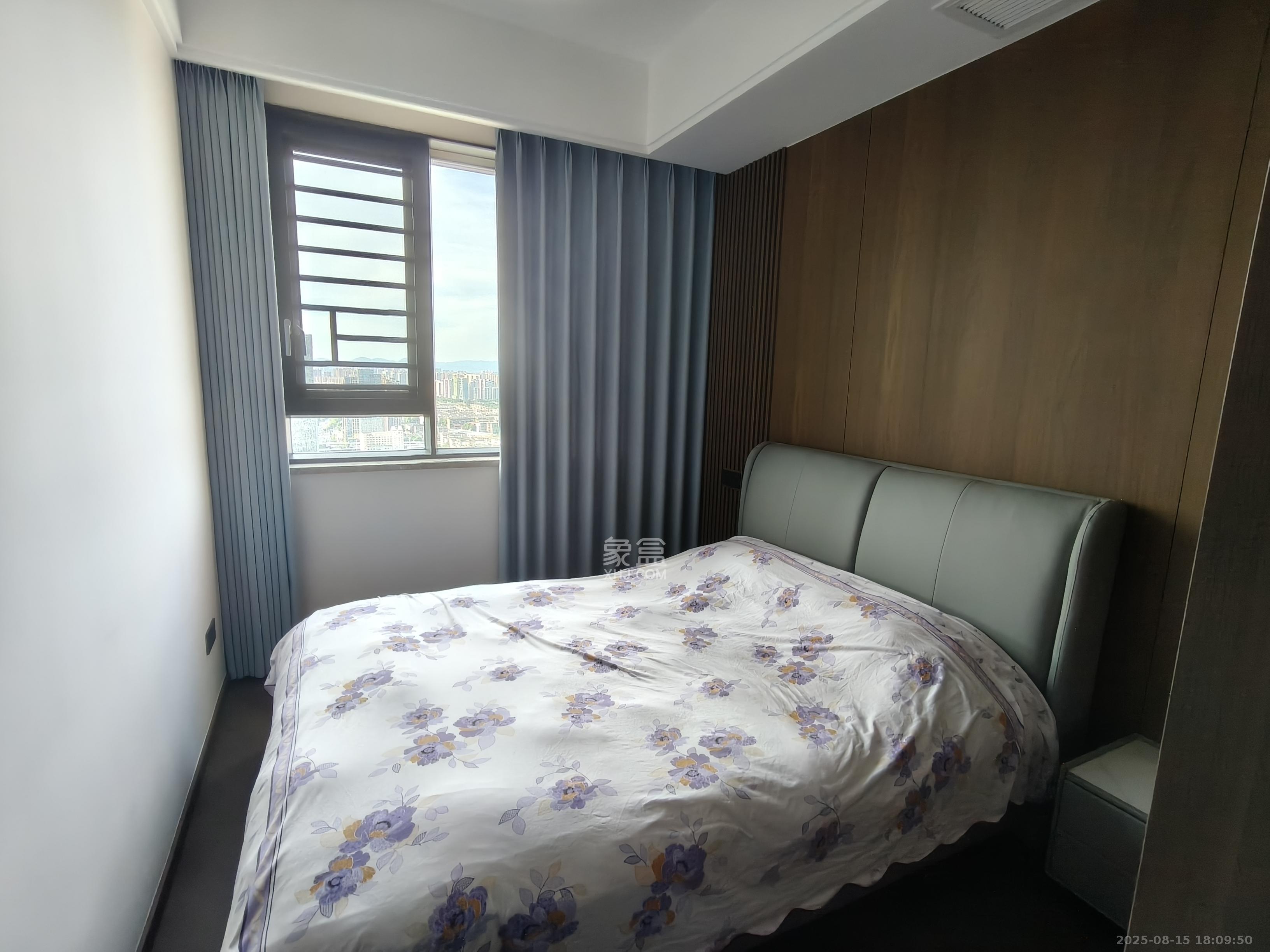 富兴时代御城  1室0厅0卫    10000.0元/月 富兴时代御城  1室0厅0卫    10000.0元/月室内图