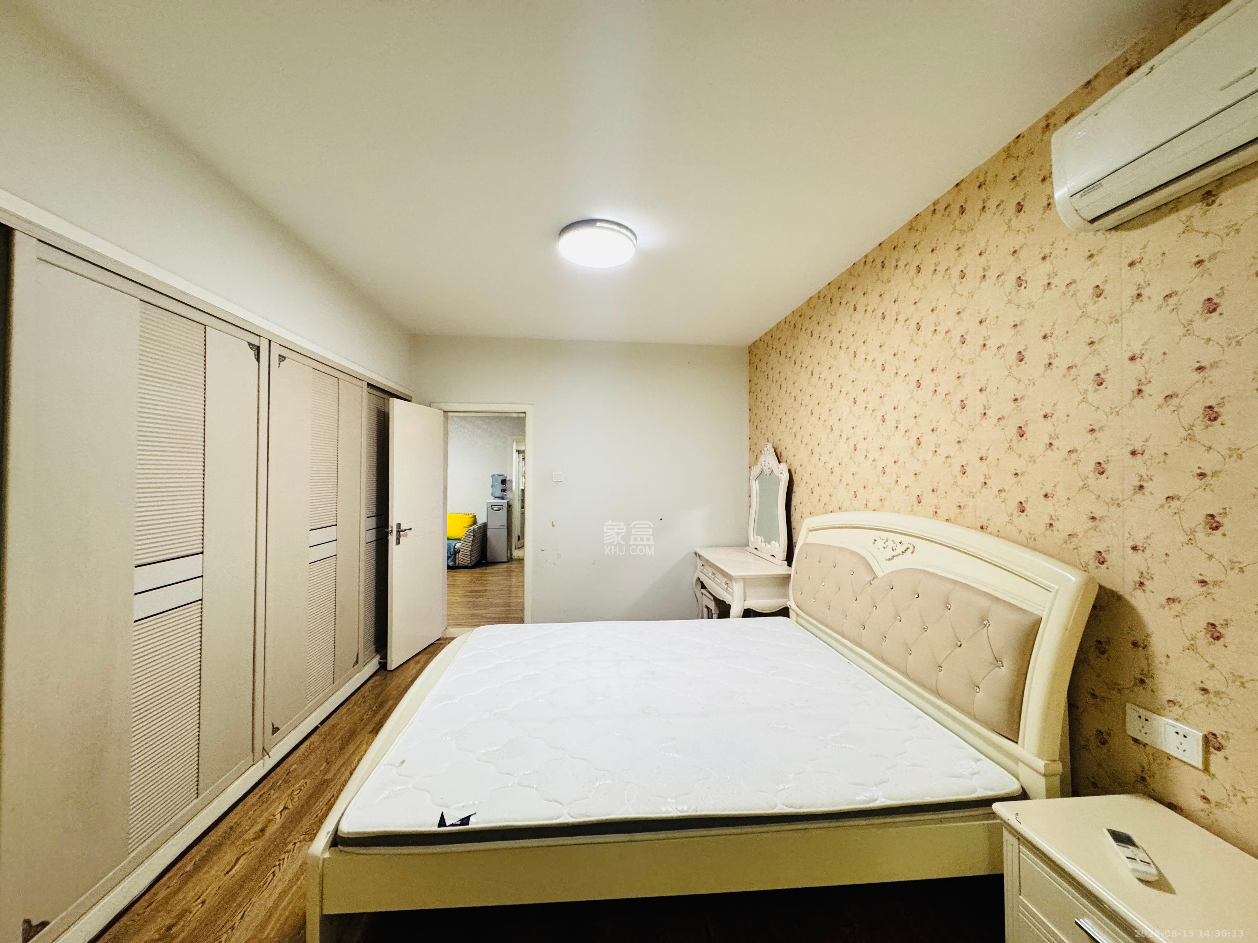 天剑社区(湖南省水利水电一公司宿舍) 2室1厅1卫 2400.0元/月 天剑社区(湖南省水利水电一公司宿舍) 2室1厅1卫 2400.0元/月室内图