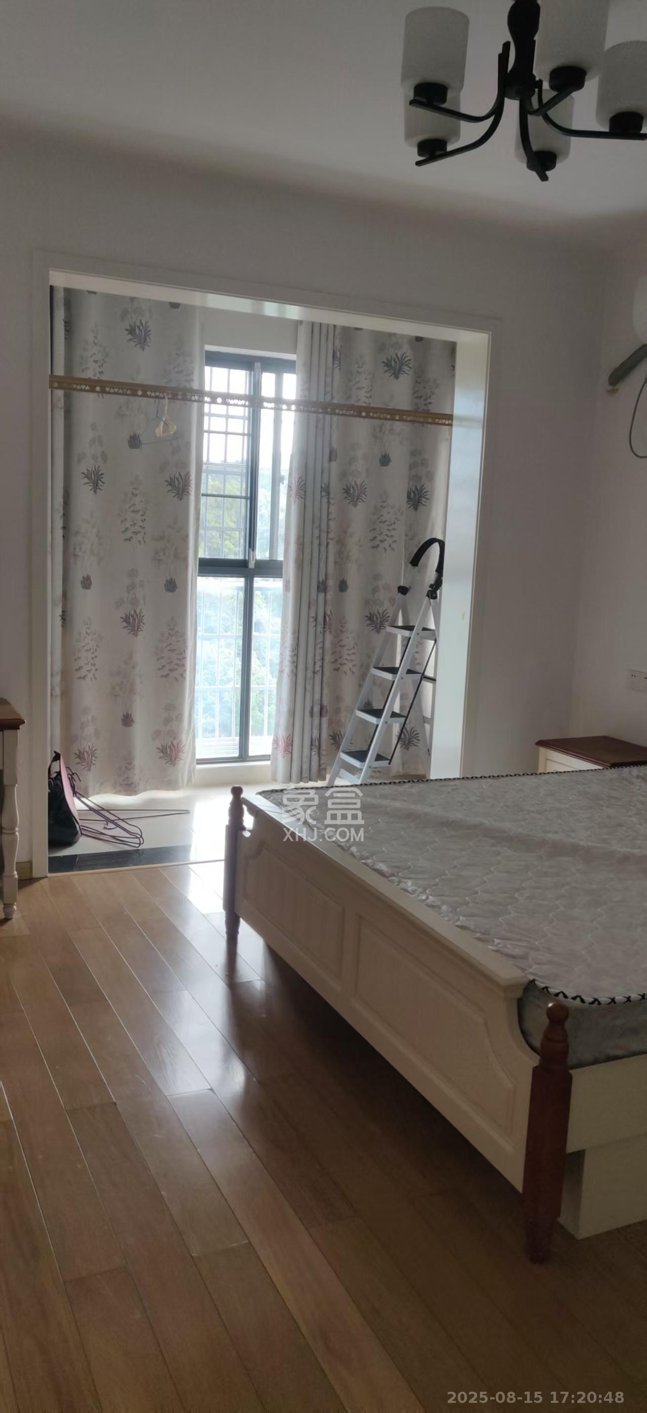 珠江东方明珠(新地东方明珠)三期  4室2厅2卫    2000.0元/月 珠江东方明珠(新地东方明珠)三期  4室2厅2卫    2000.0元/月室内图