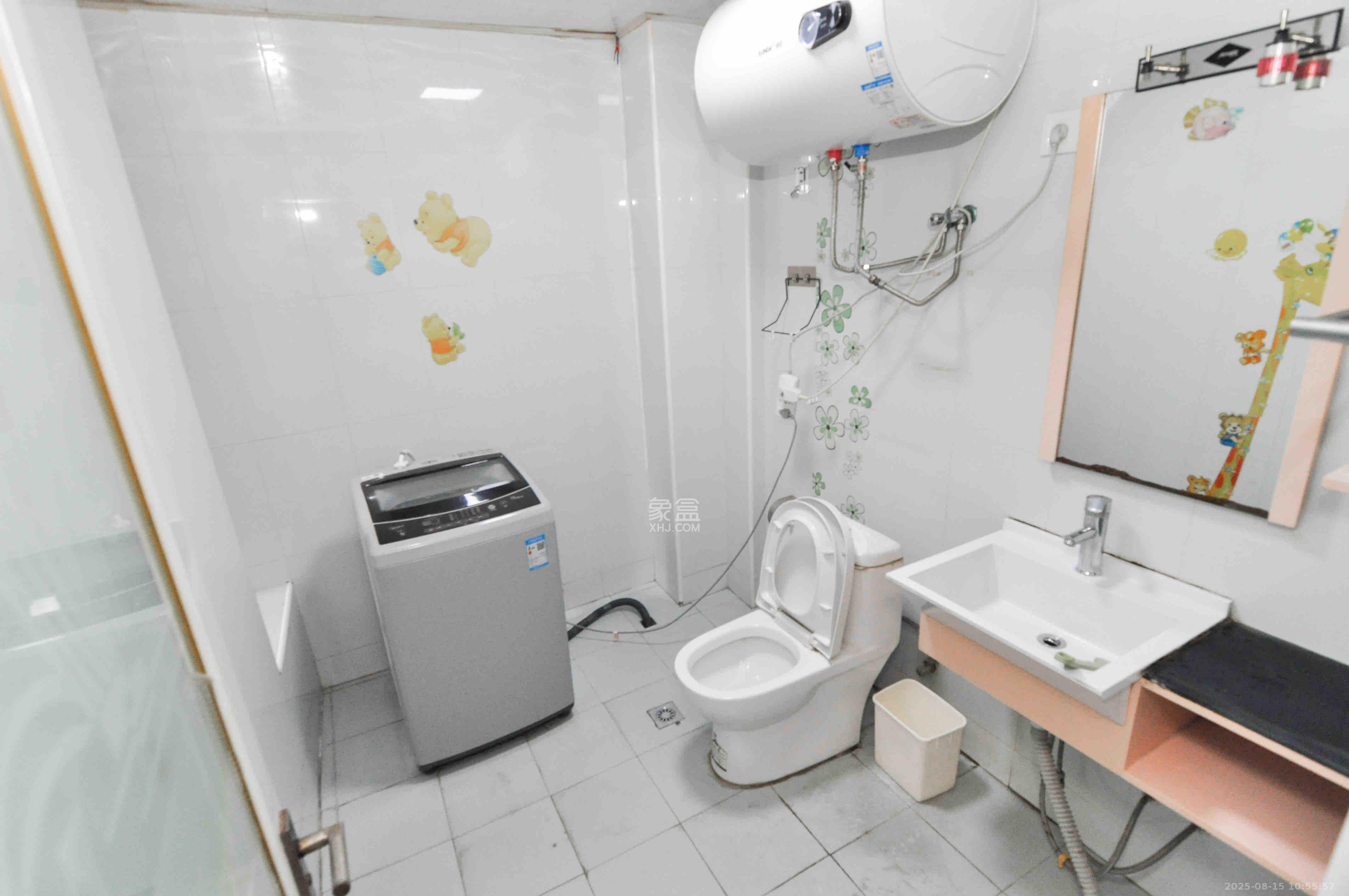 望兴景园一期 3室2厅2卫 2400.0元/月 望兴景园一期 3室2厅2卫 2400.0元/月室内图