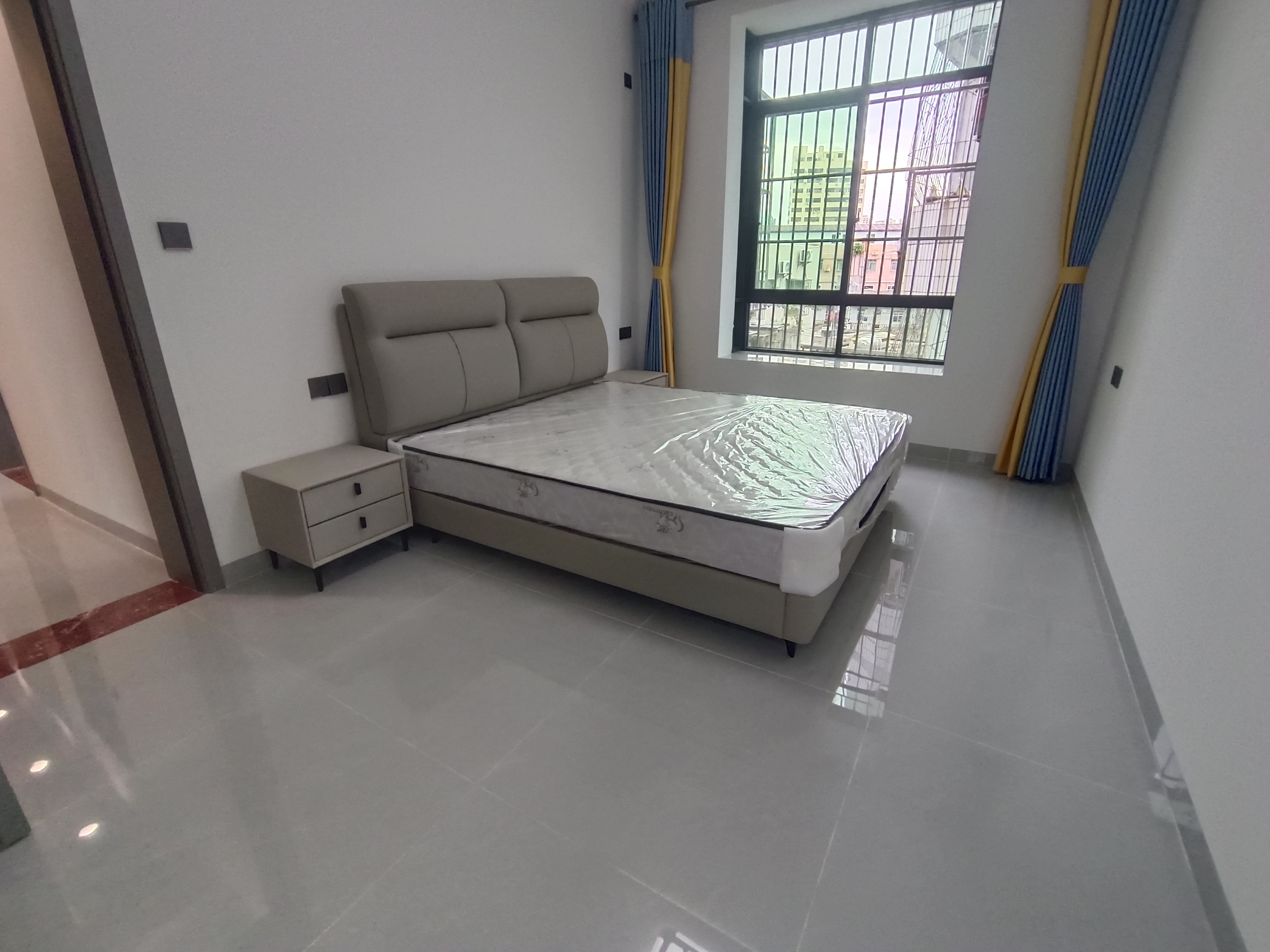 北方公司宿舍(义龙西路) 3室1厅1卫 88.0万 北方公司宿舍(义龙西路) 3室1厅1卫 88.0万客厅