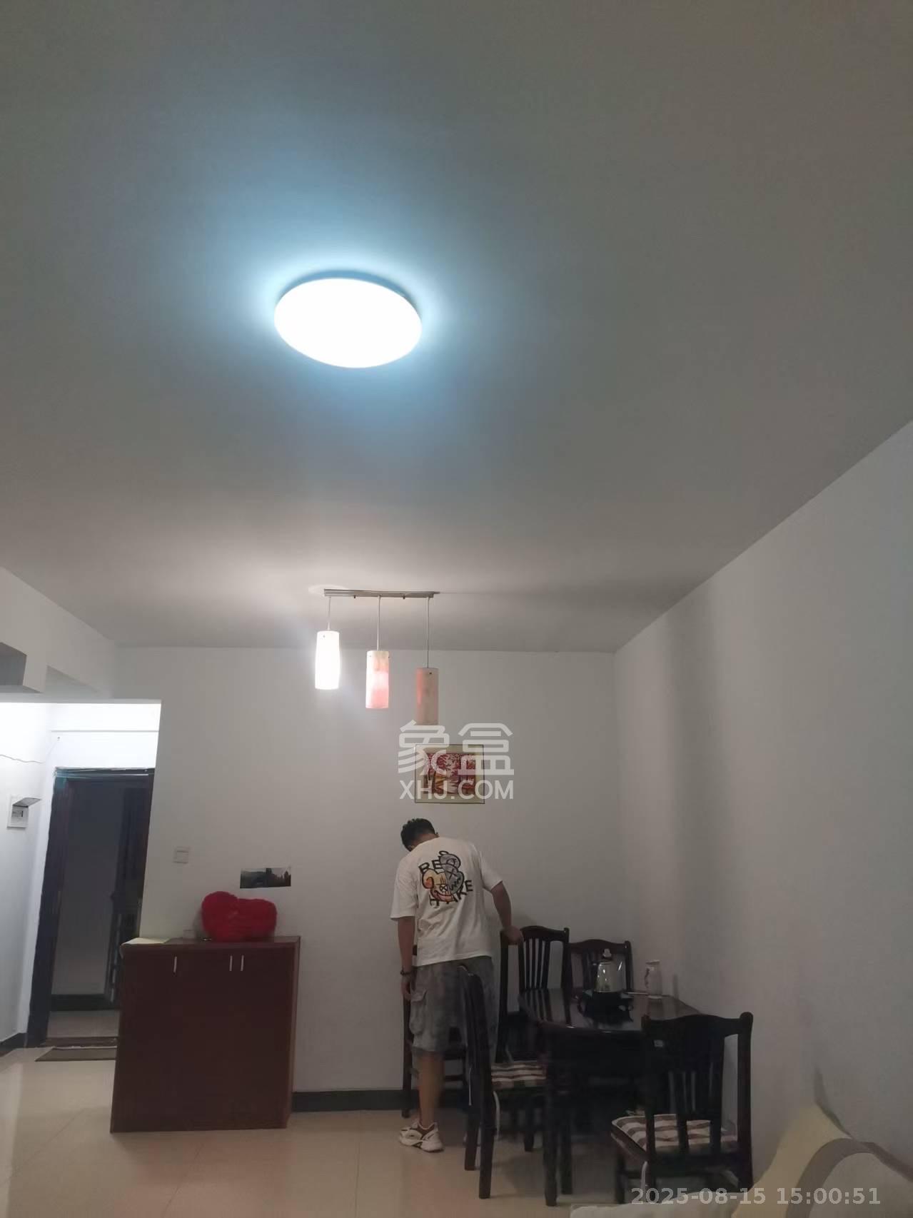 时代星城 2室2厅1卫 1400.00元/月 时代星城 2室2厅1卫 1400.00元/月室内图