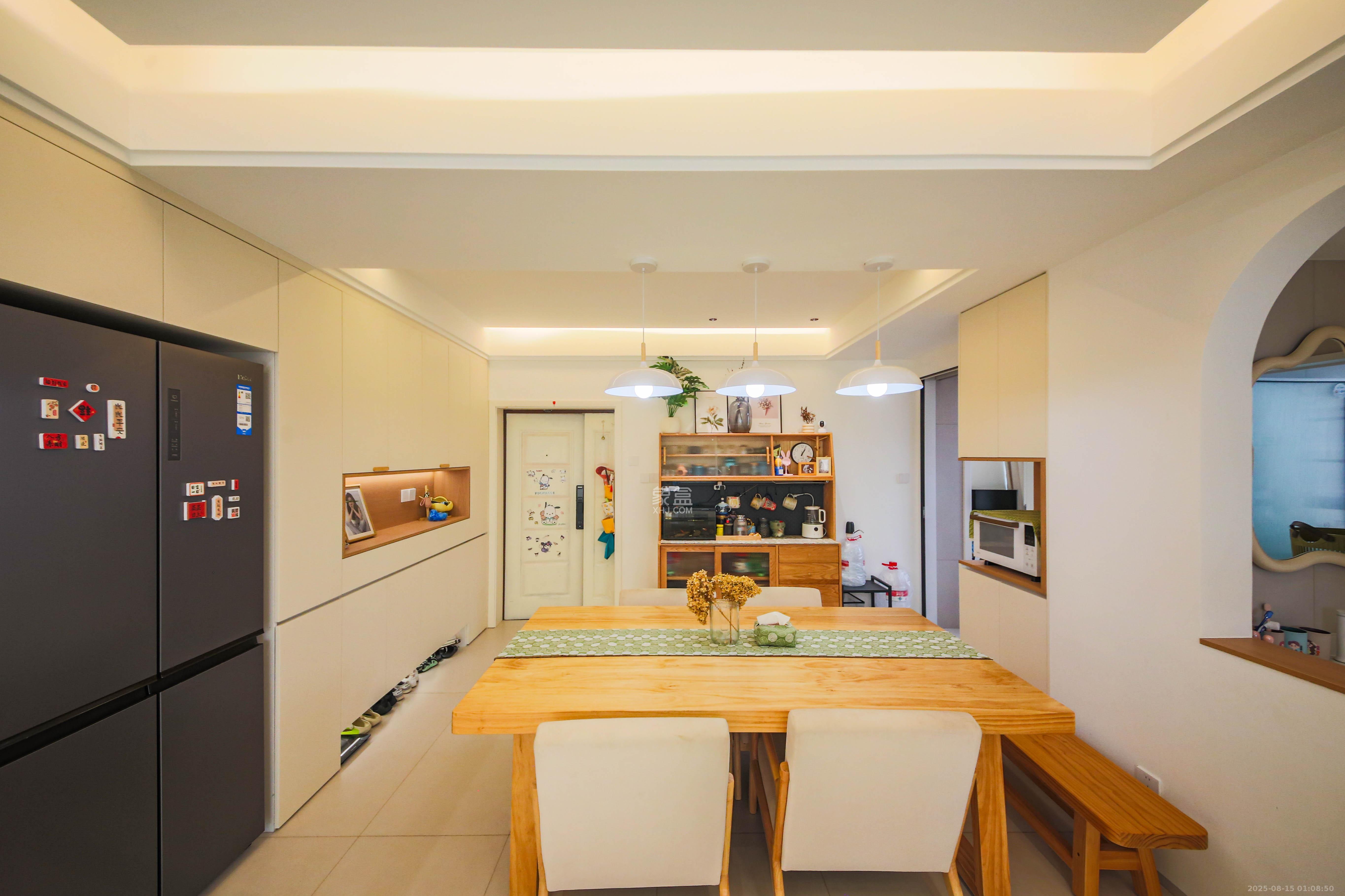 嘉福长安郡(融信澜悦、嘉福好美家园) 3室2厅2卫 141.8万 嘉福长安郡(融信澜悦、嘉福好美家园) 3室2厅2卫 141.8万客厅