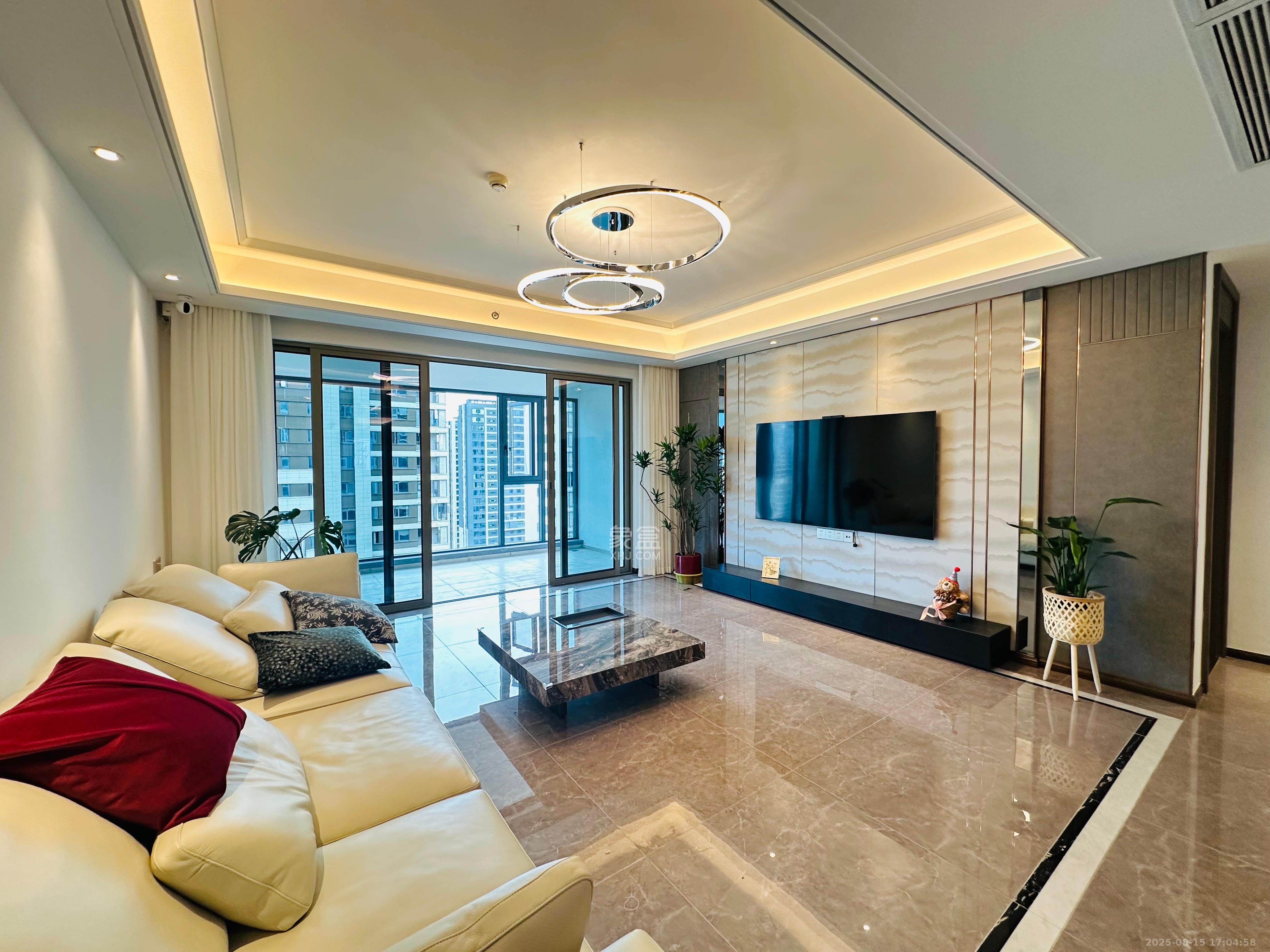 梅溪华府(新城金茂梦想华府) 4室2厅3卫 7000.0元/月 梅溪华府(新城金茂梦想华府) 4室2厅3卫 7000.0元/月室内图