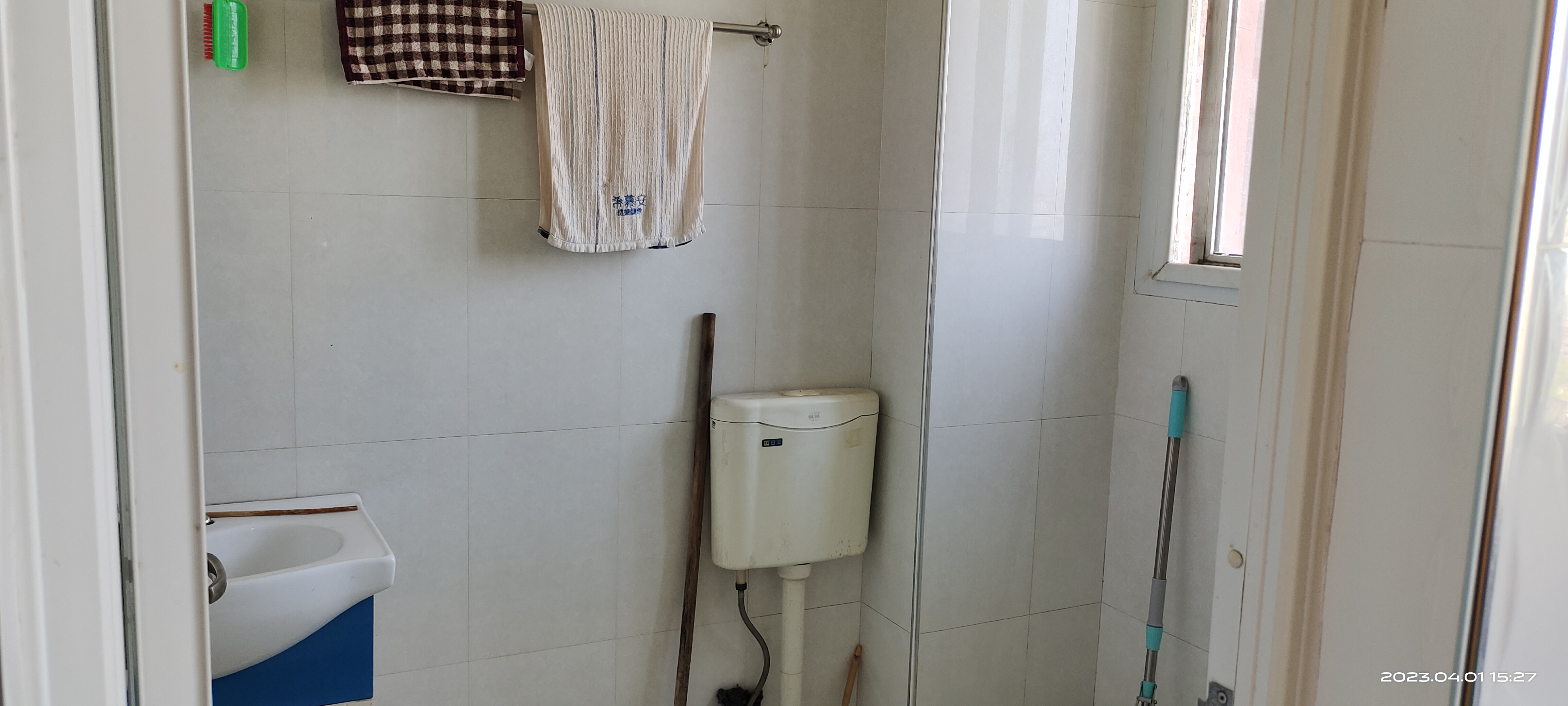 宏泰阳光家园 3室2厅2卫 1200.0元/月 宏泰阳光家园 3室2厅2卫 1200.0元/月室内图