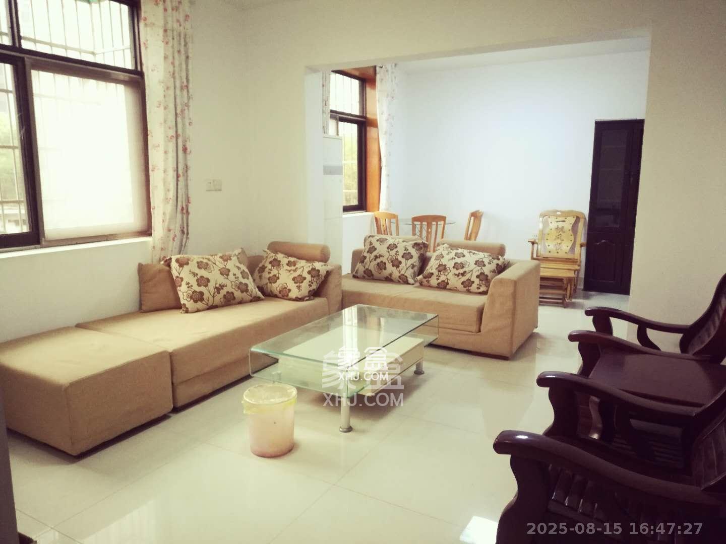 广电南院宿舍  3室2厅1卫    2000.0元/月室内图